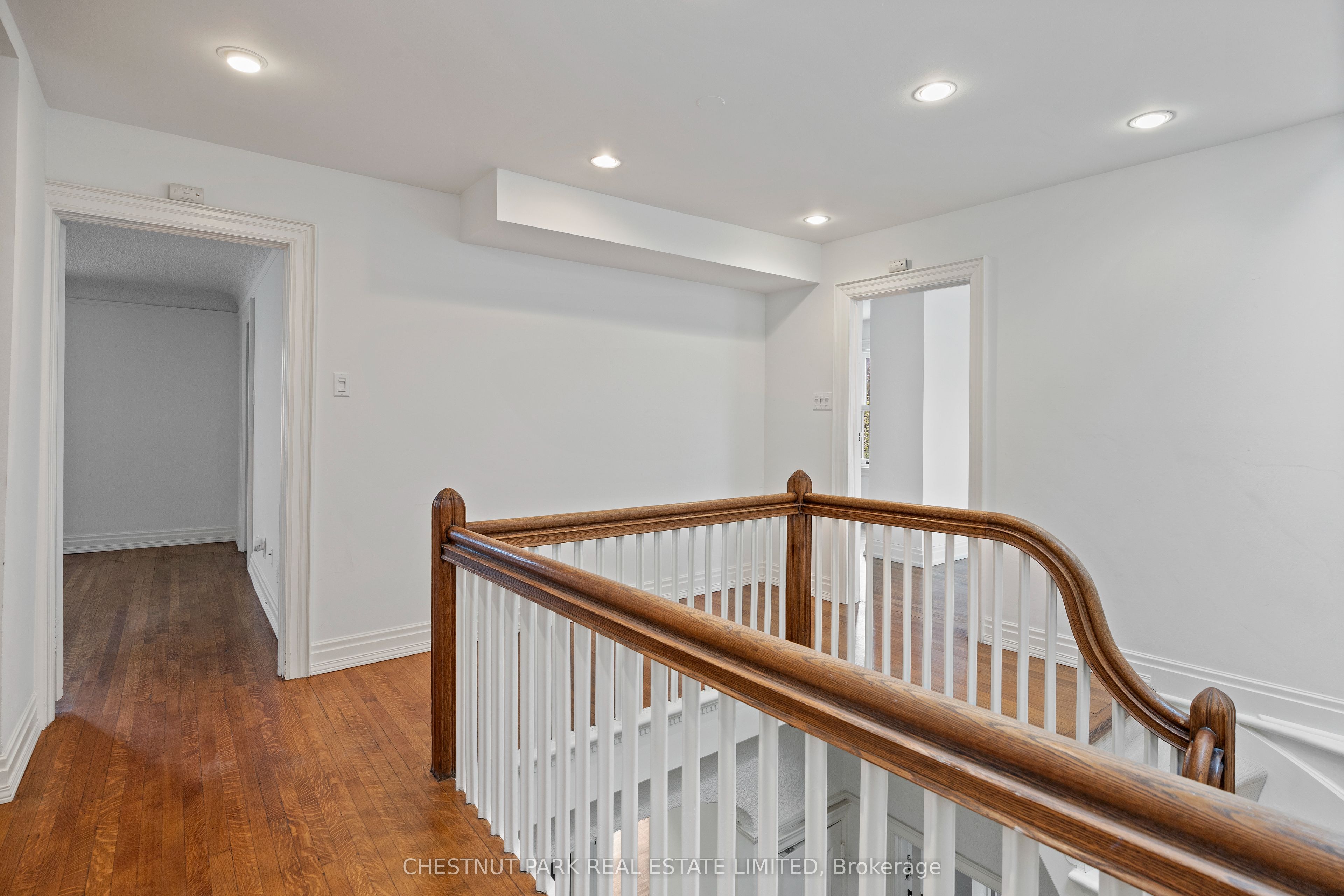 48 Crescent Road