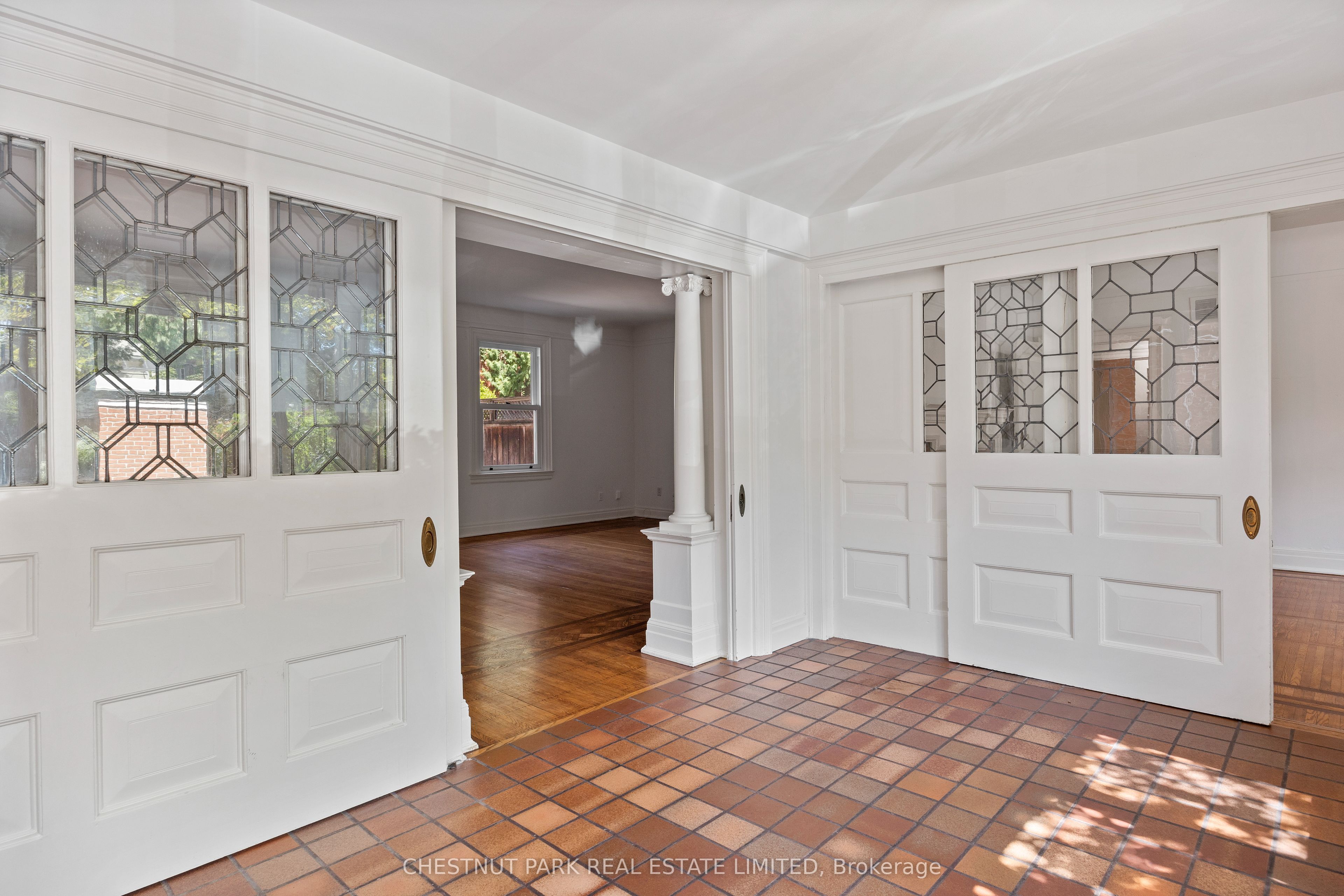 48 Crescent Road
