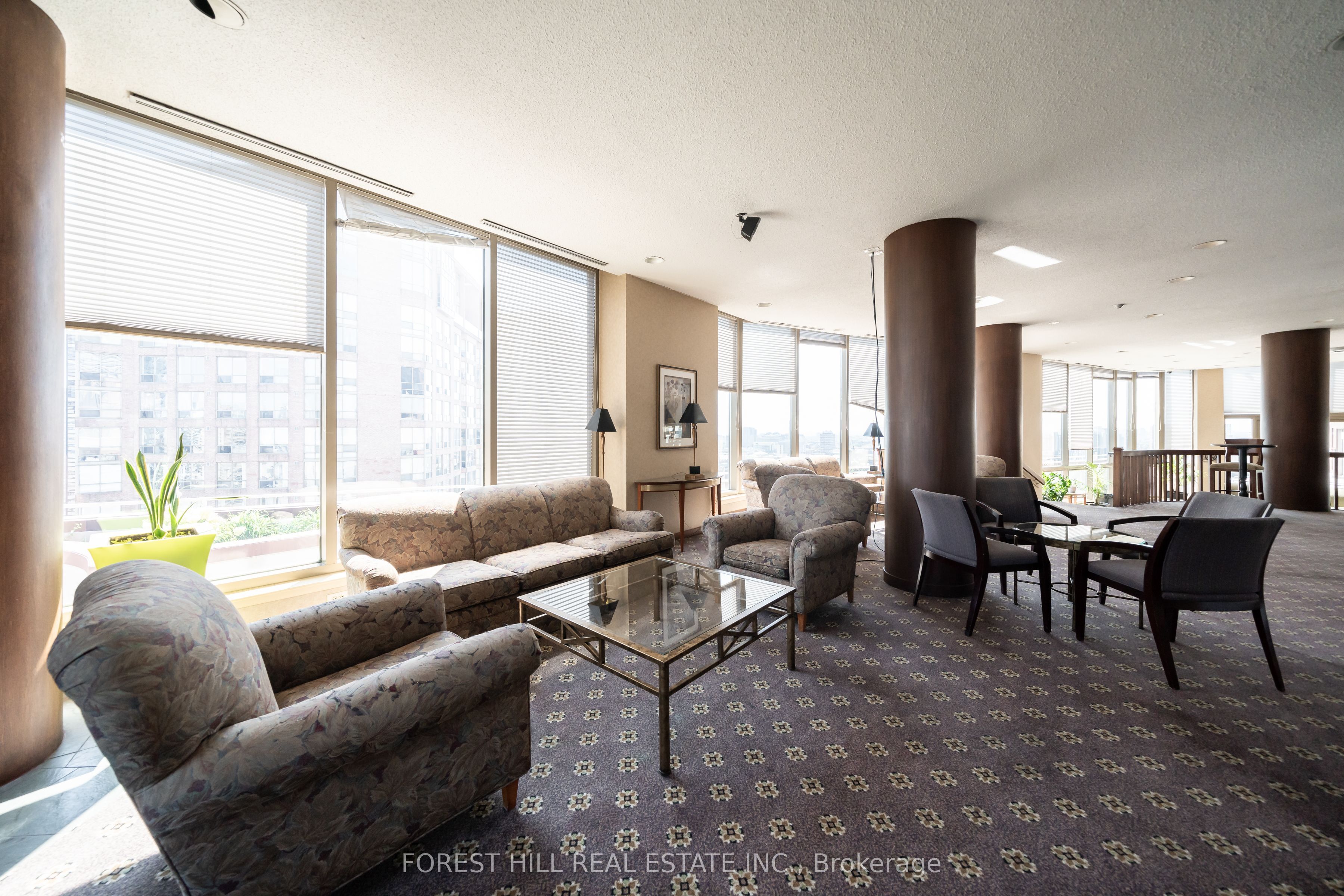 1055 Bay Street, #201