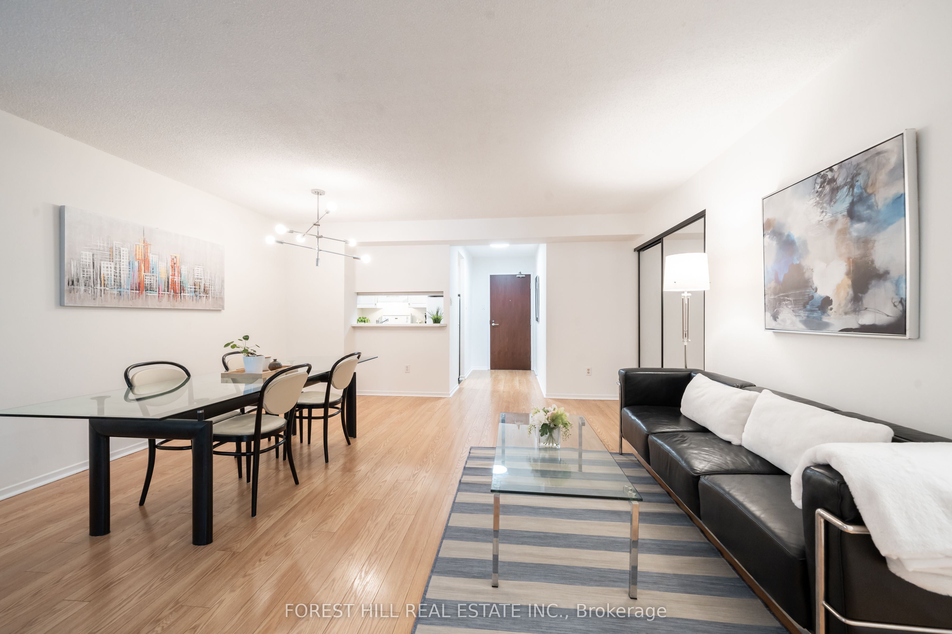 1055 Bay Street, #201