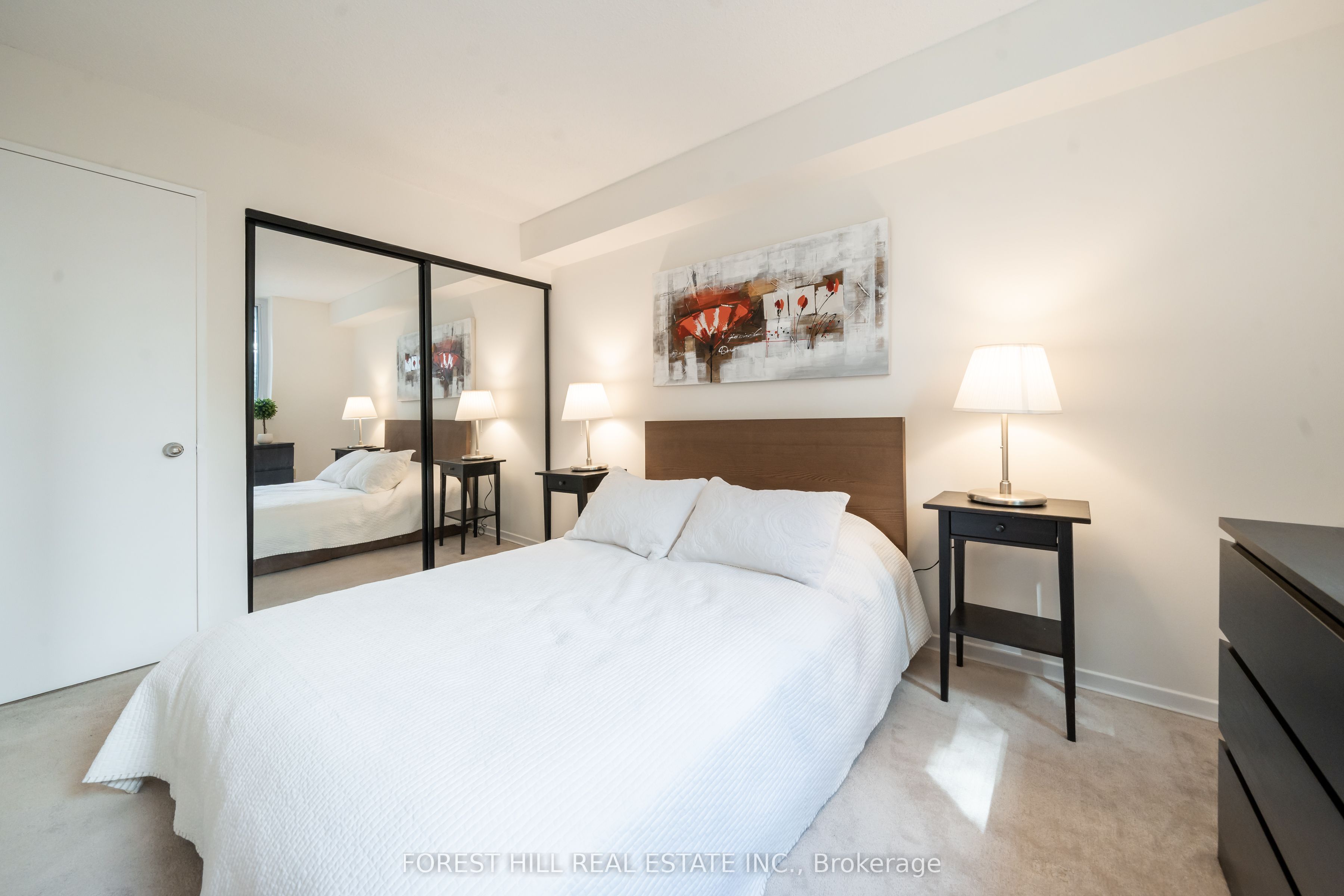 1055 Bay Street, #201