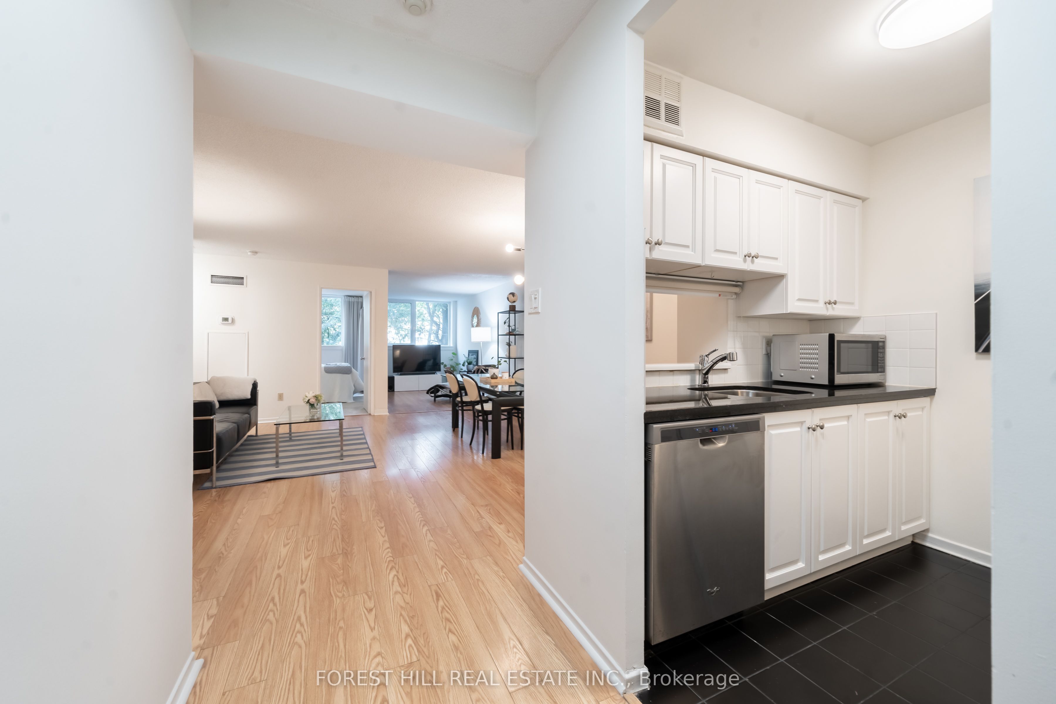 1055 Bay Street, #201