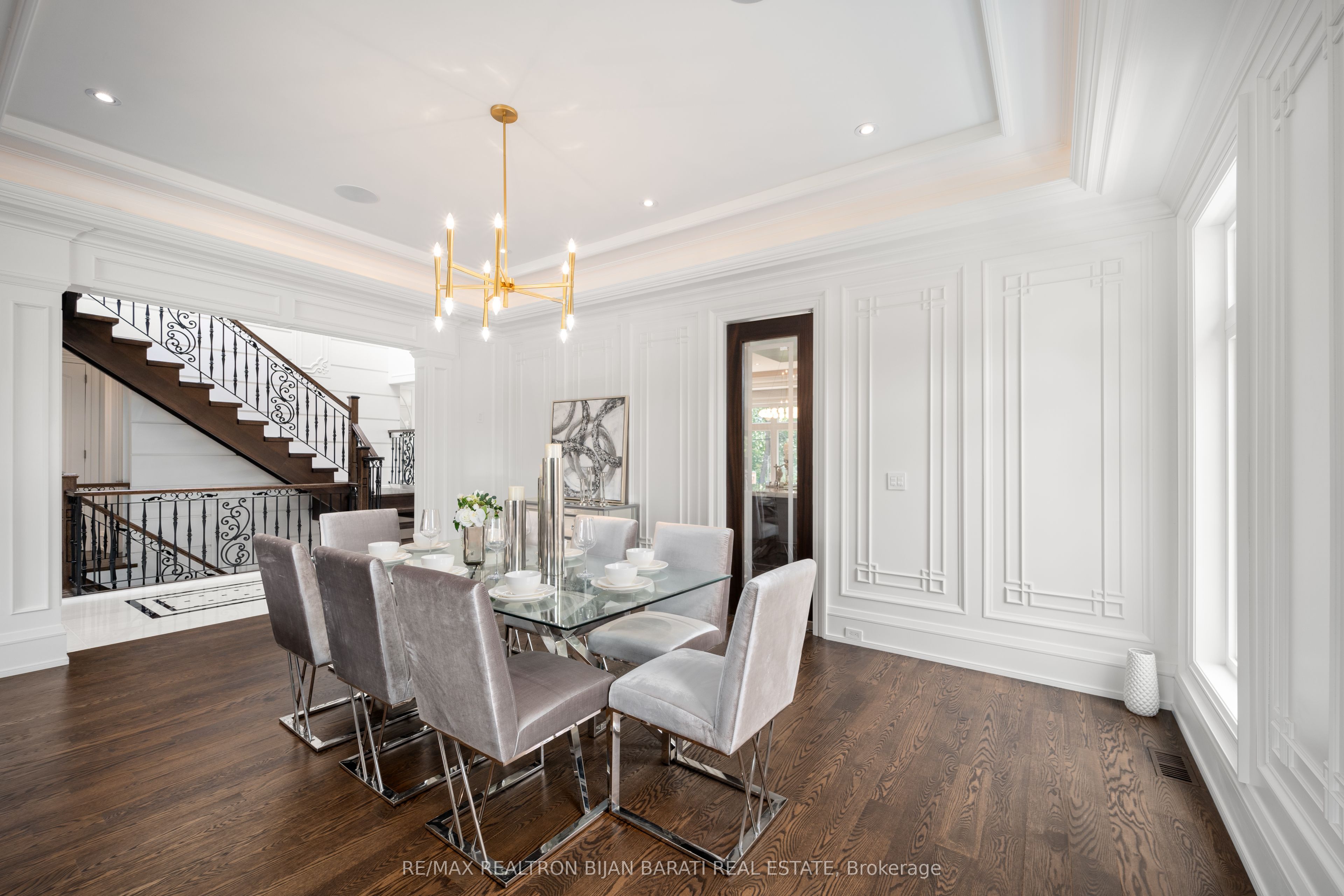 6 Harnish Crescent