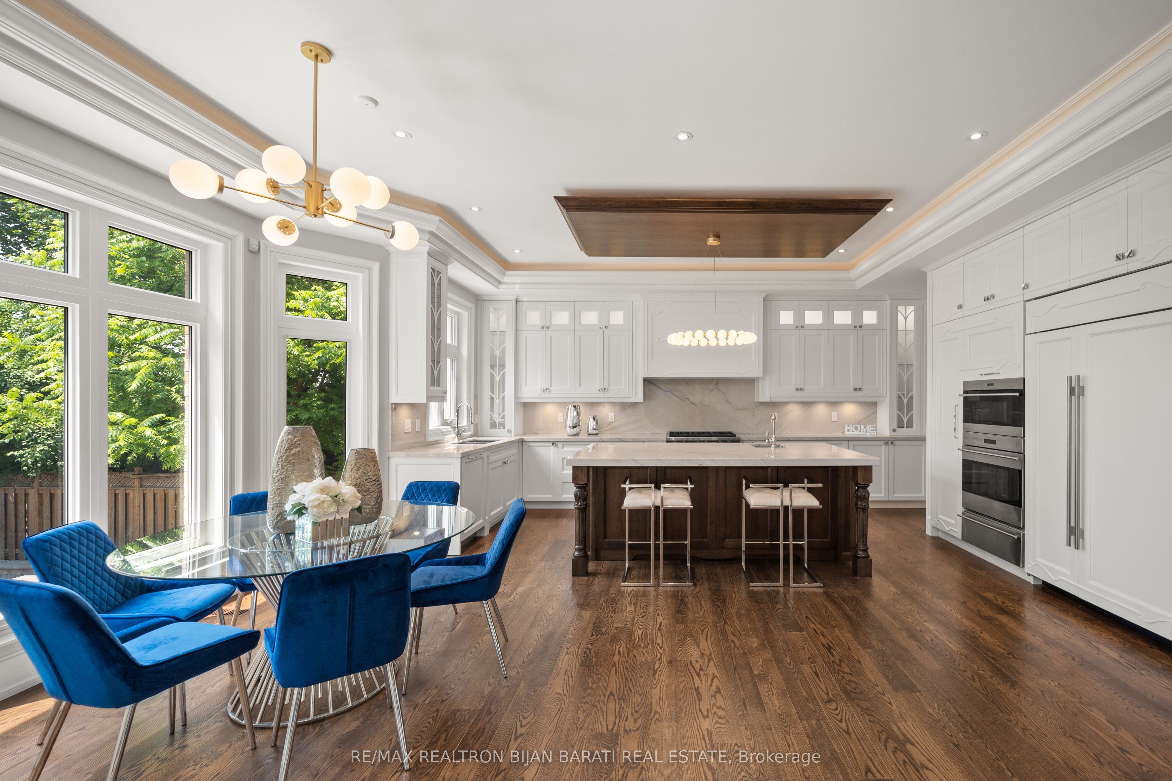 6 Harnish Crescent