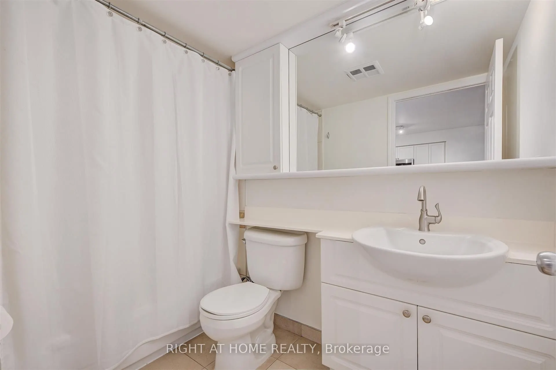 388 Bloor Street E #507