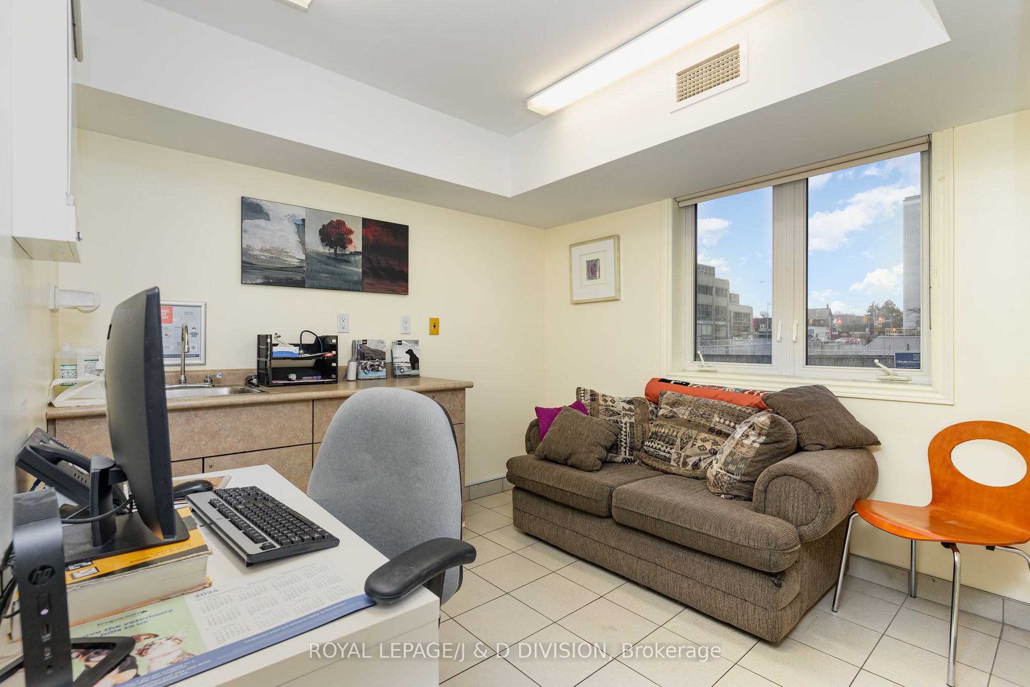 29 Chaplin Crescent