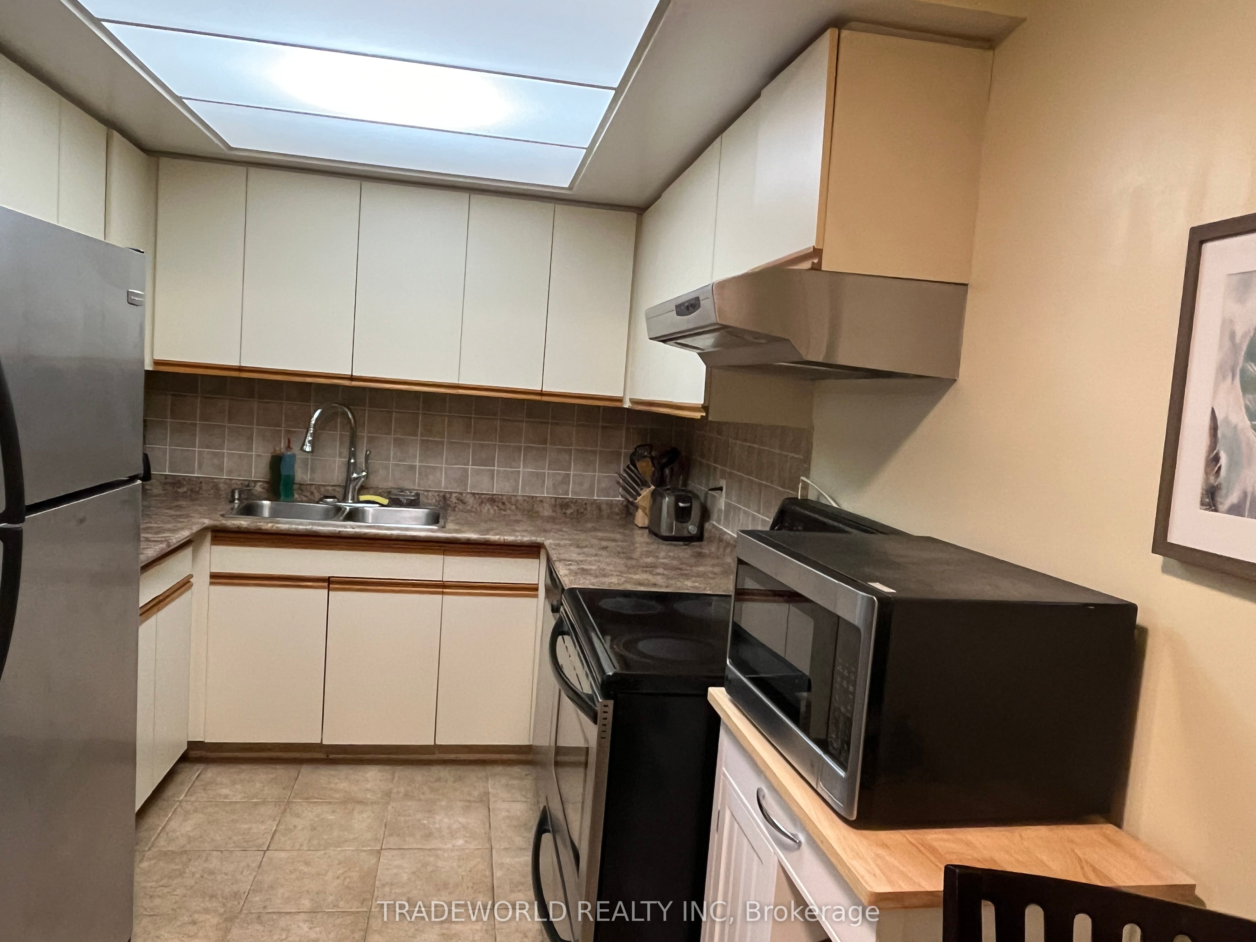 215 Wynford Drive #2307