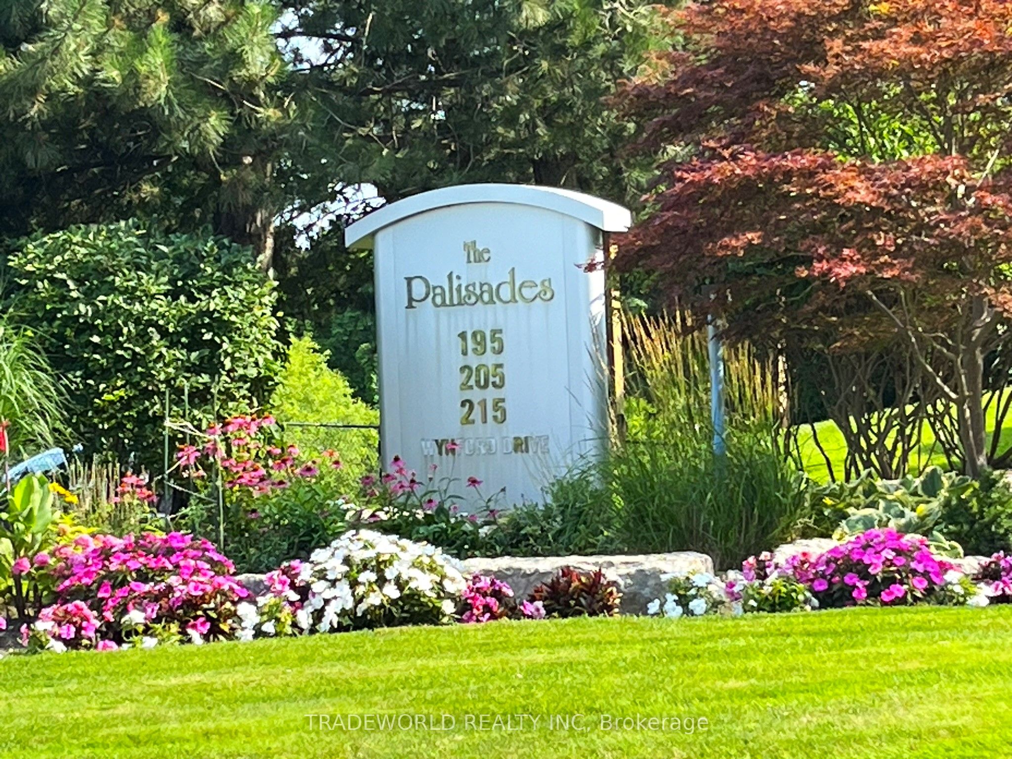215 Wynford Drive #2307