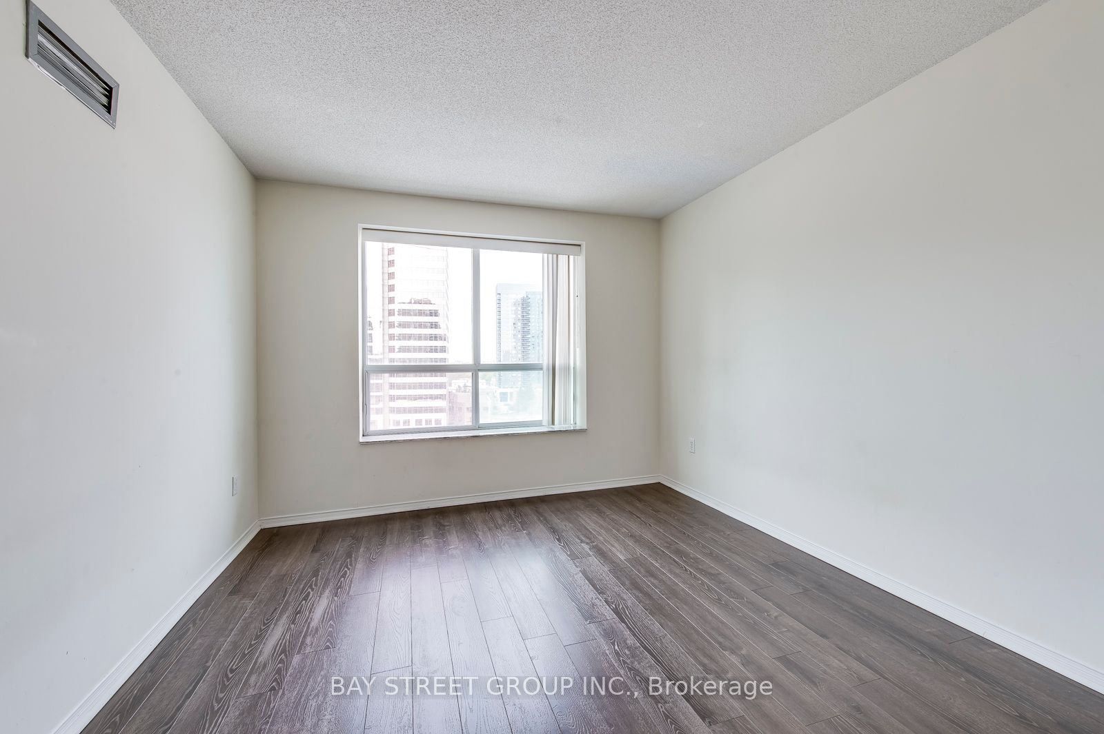1 Pemberton Avenue, #1008