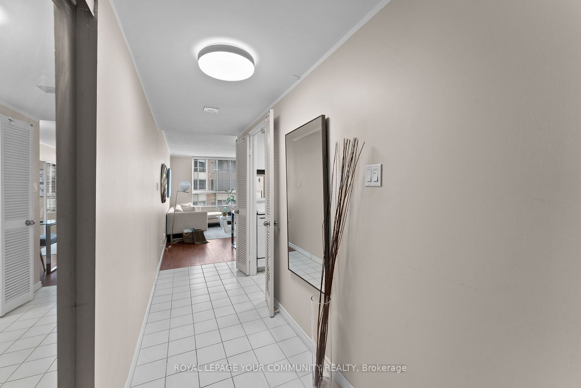 711 Bay Street, #1221