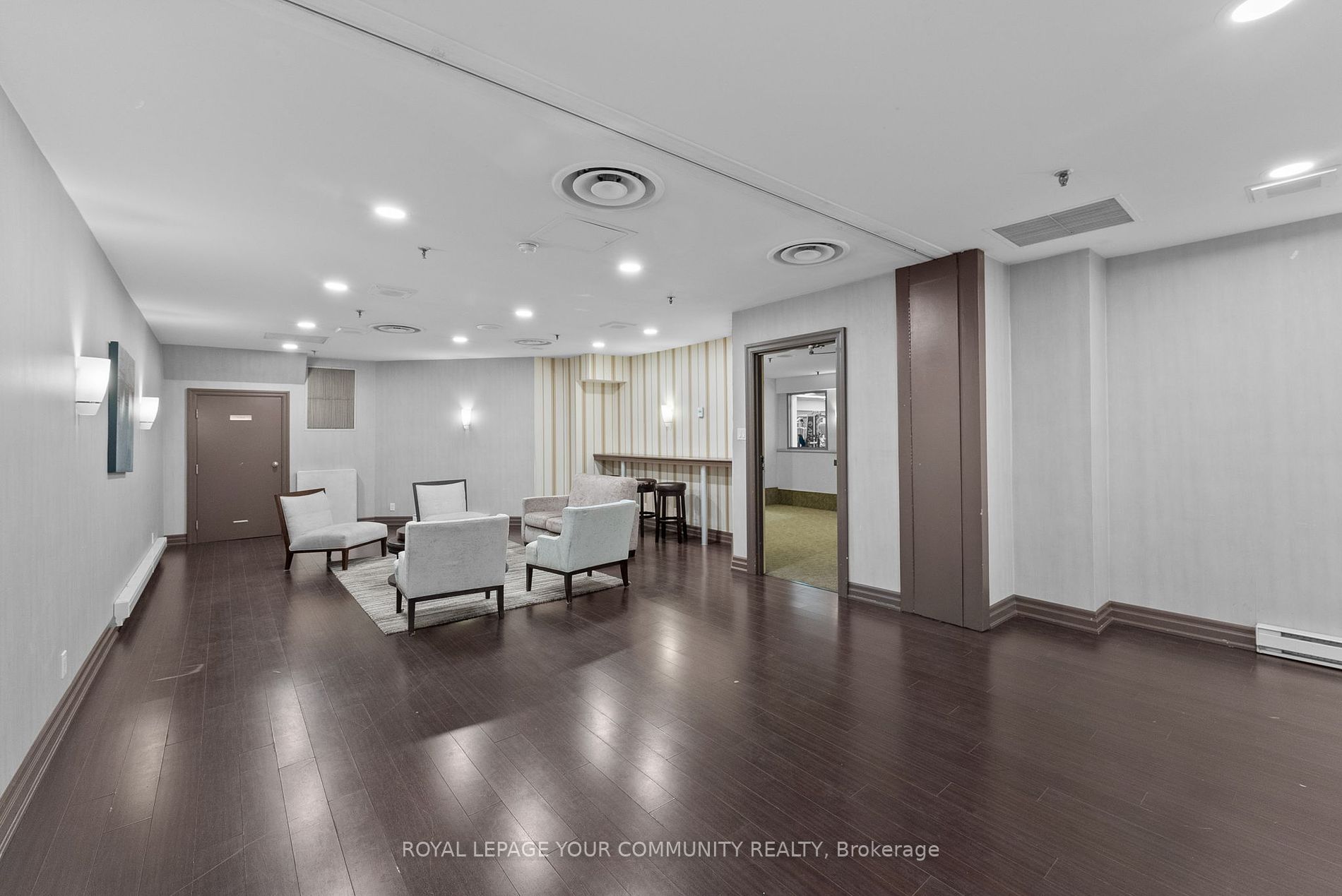 711 Bay Street, #1221