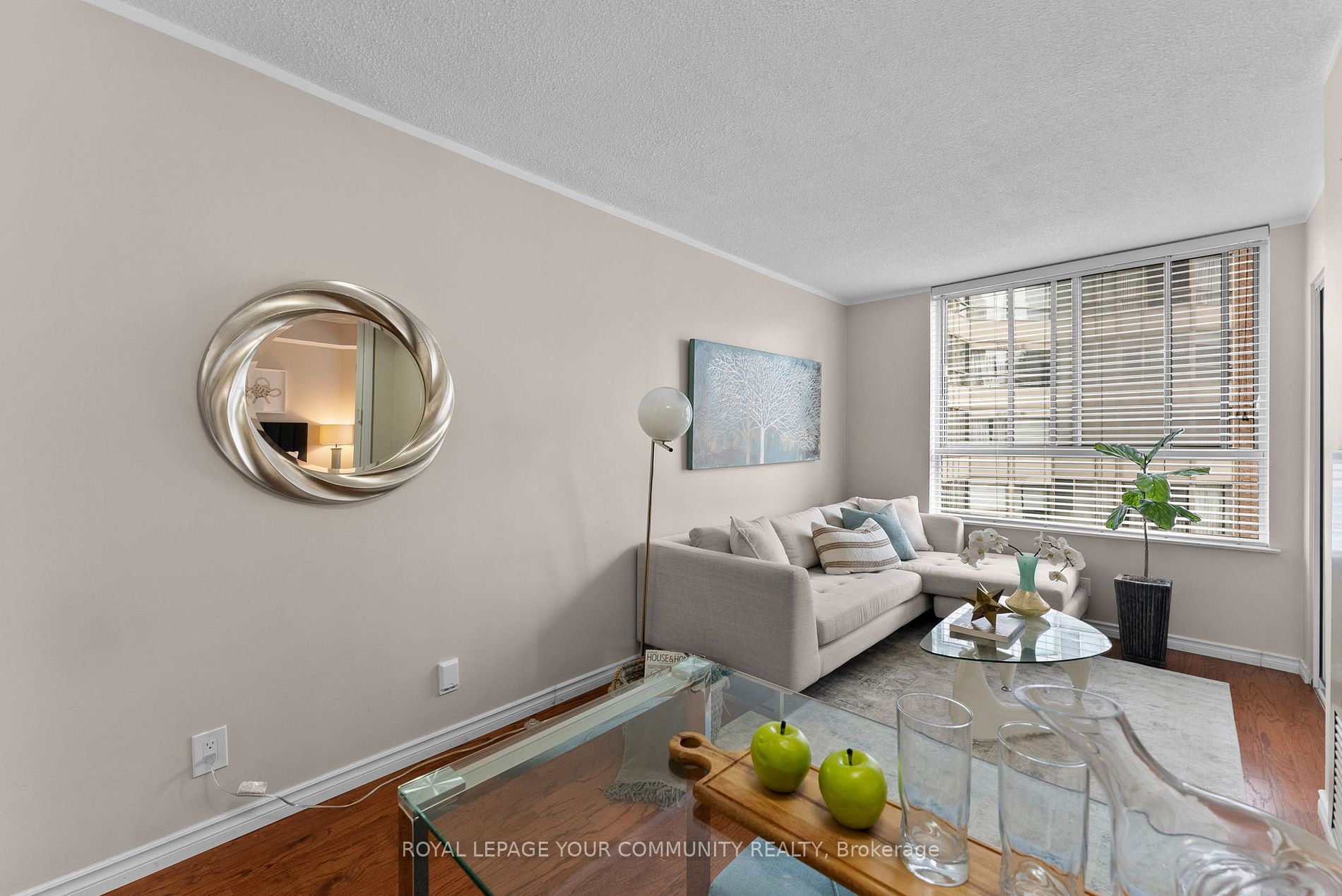 711 Bay Street, #1221