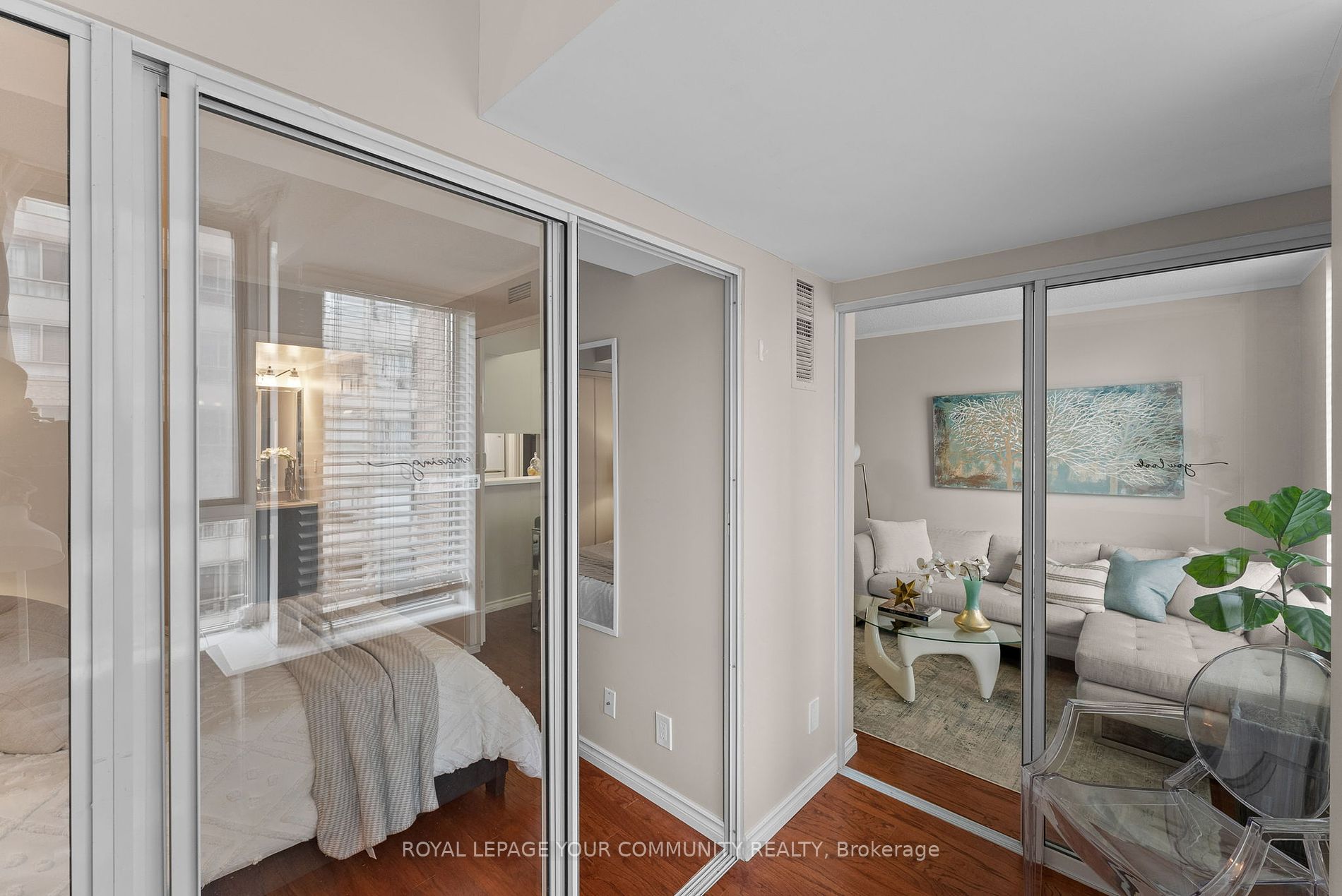 711 Bay Street, #1221