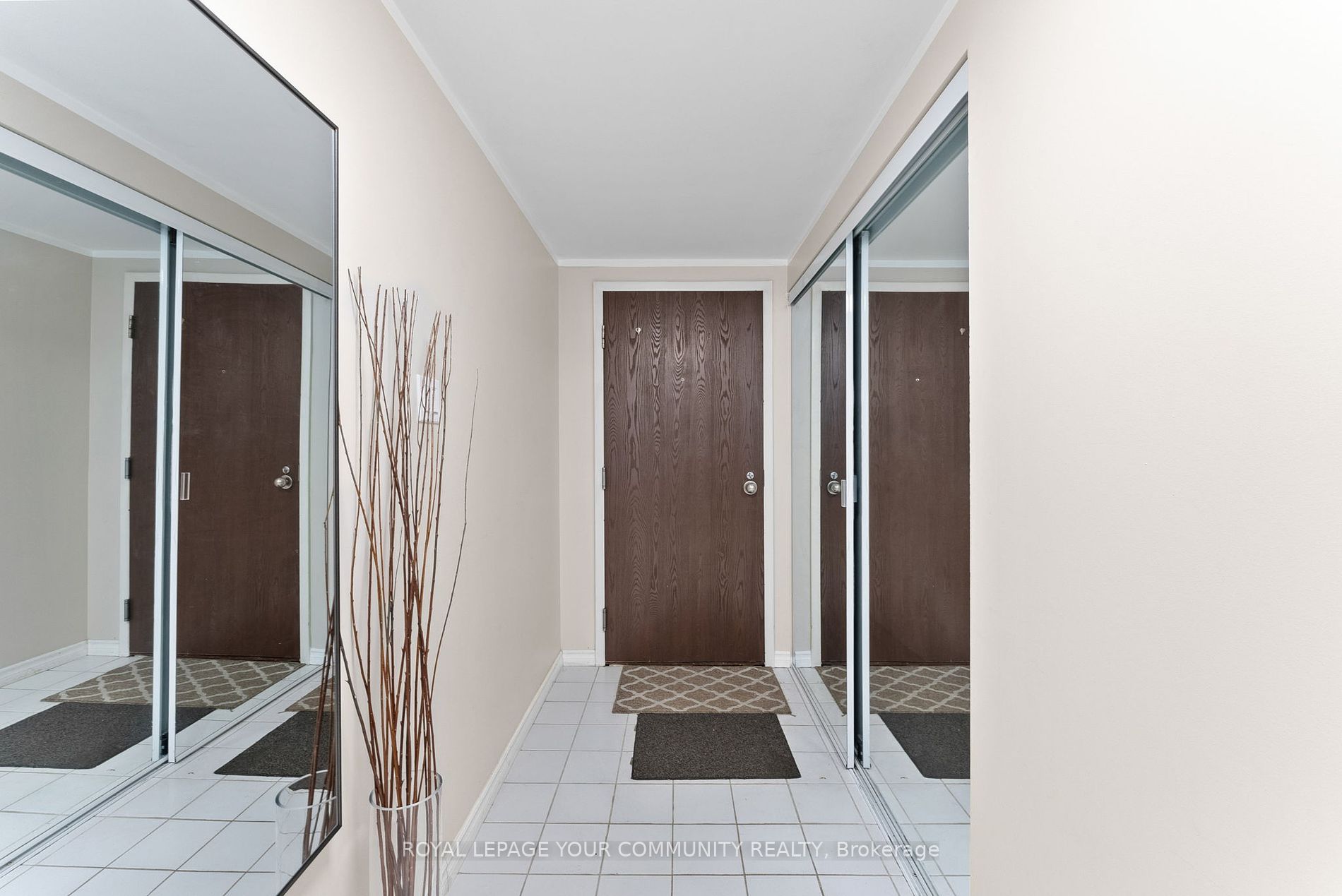711 Bay Street, #1221