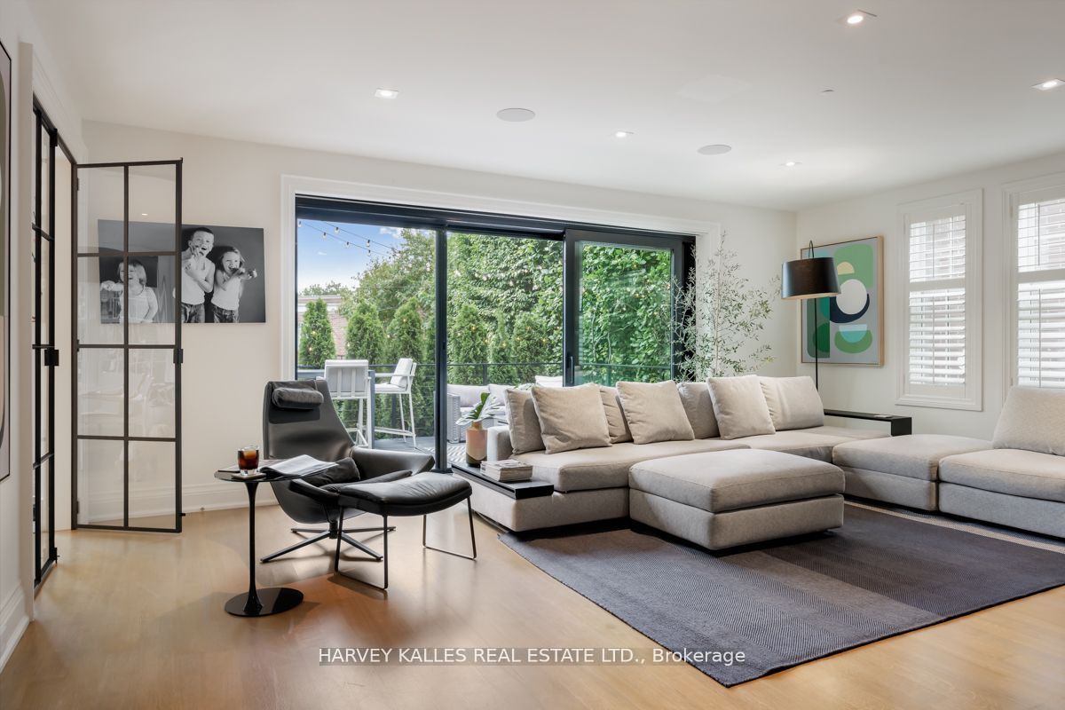 481 Russell Hill Road