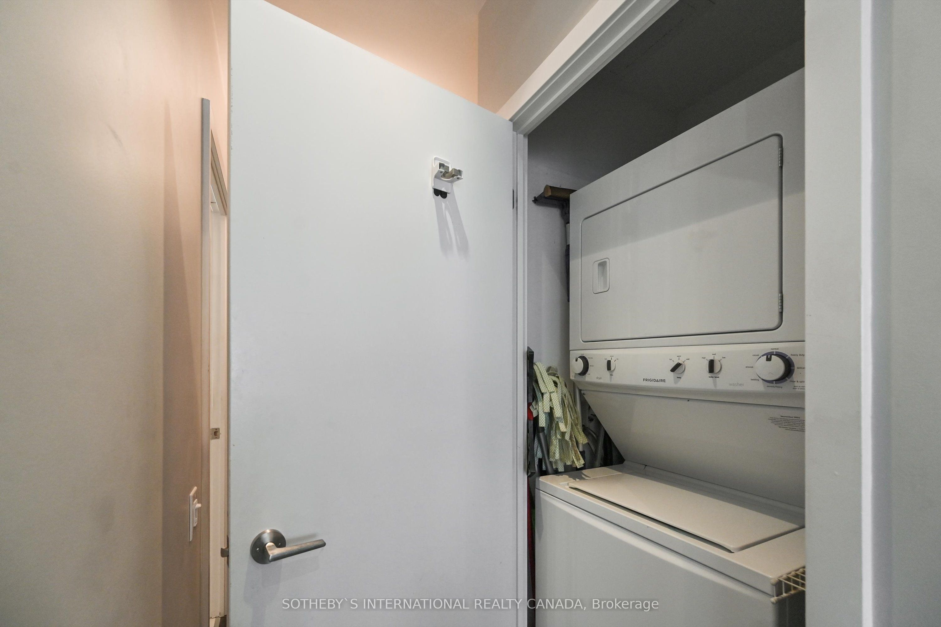 1815 Yonge Street #507