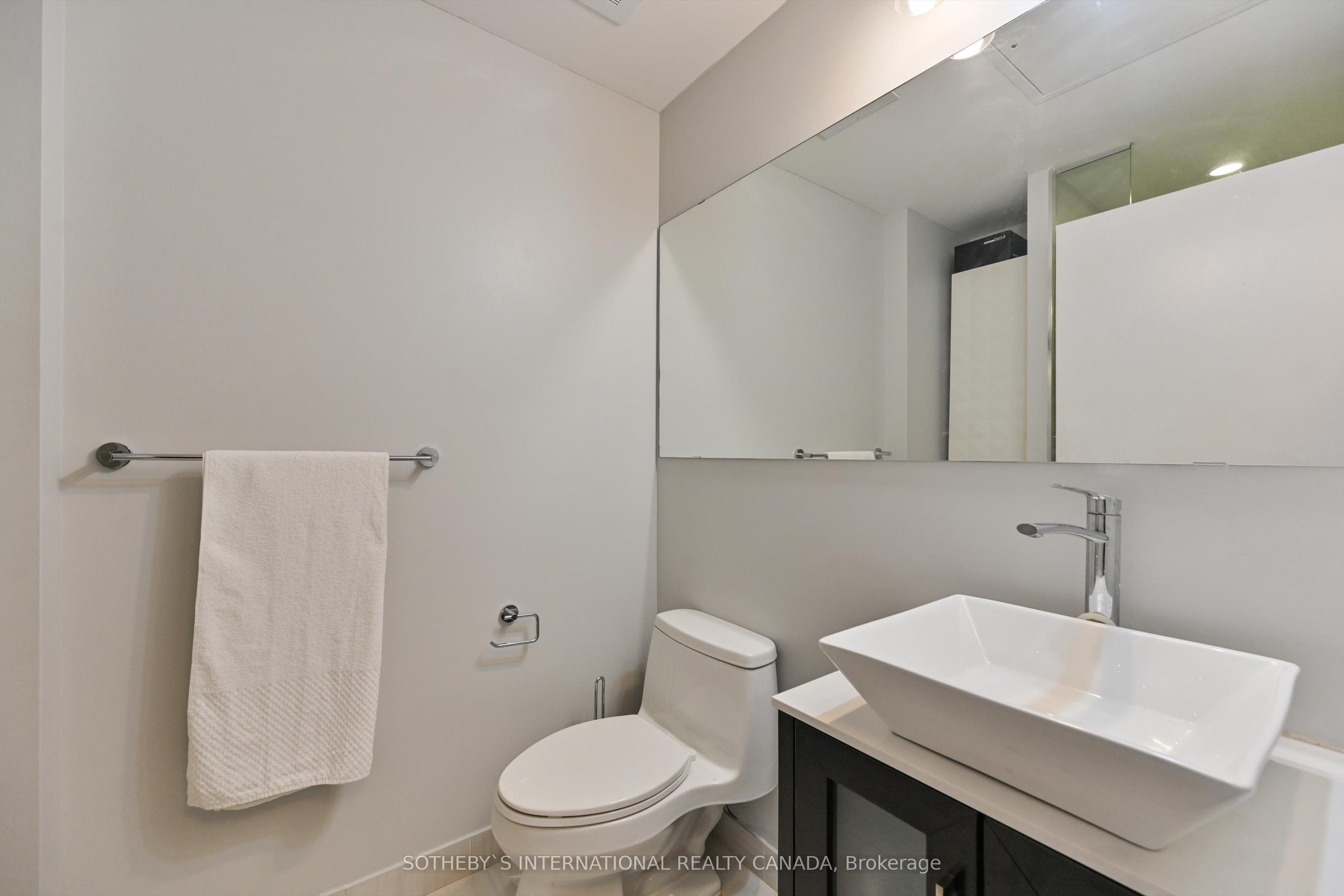 1815 Yonge Street #507
