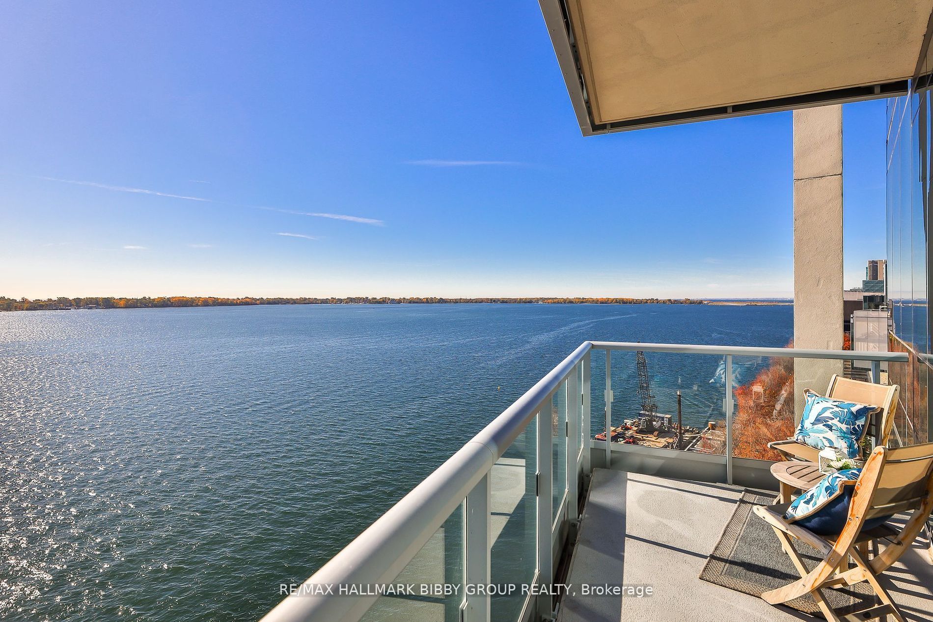 55 Merchants Wharf, #923
