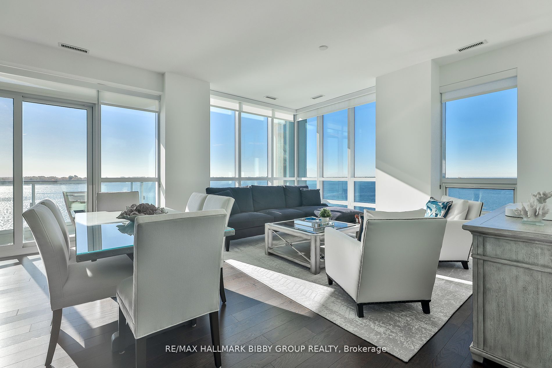 55 Merchants Wharf, #923
