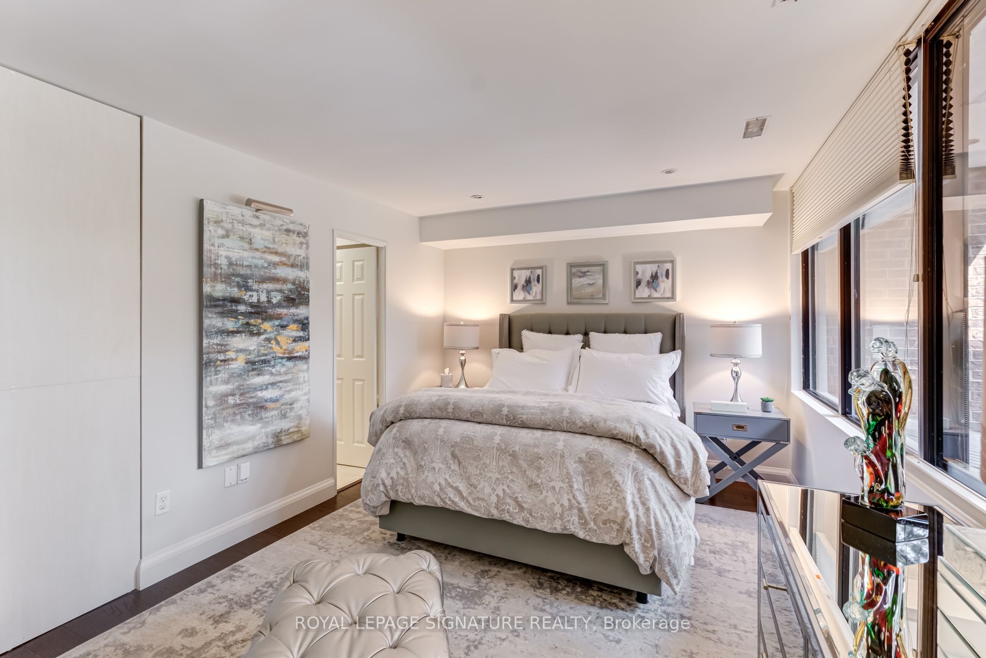 142 Pears Avenue, #B2