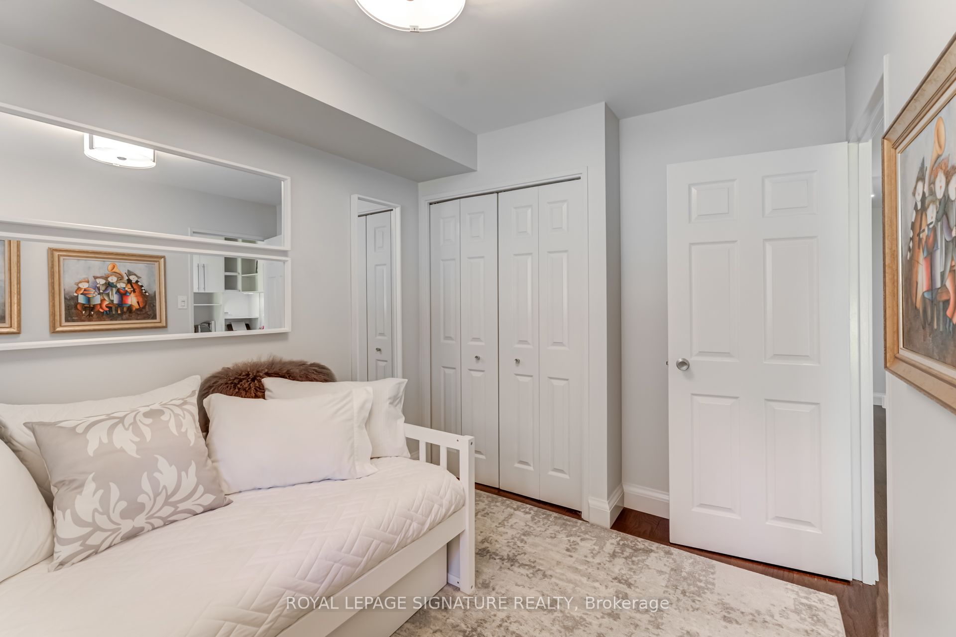 142 Pears Avenue, #B2