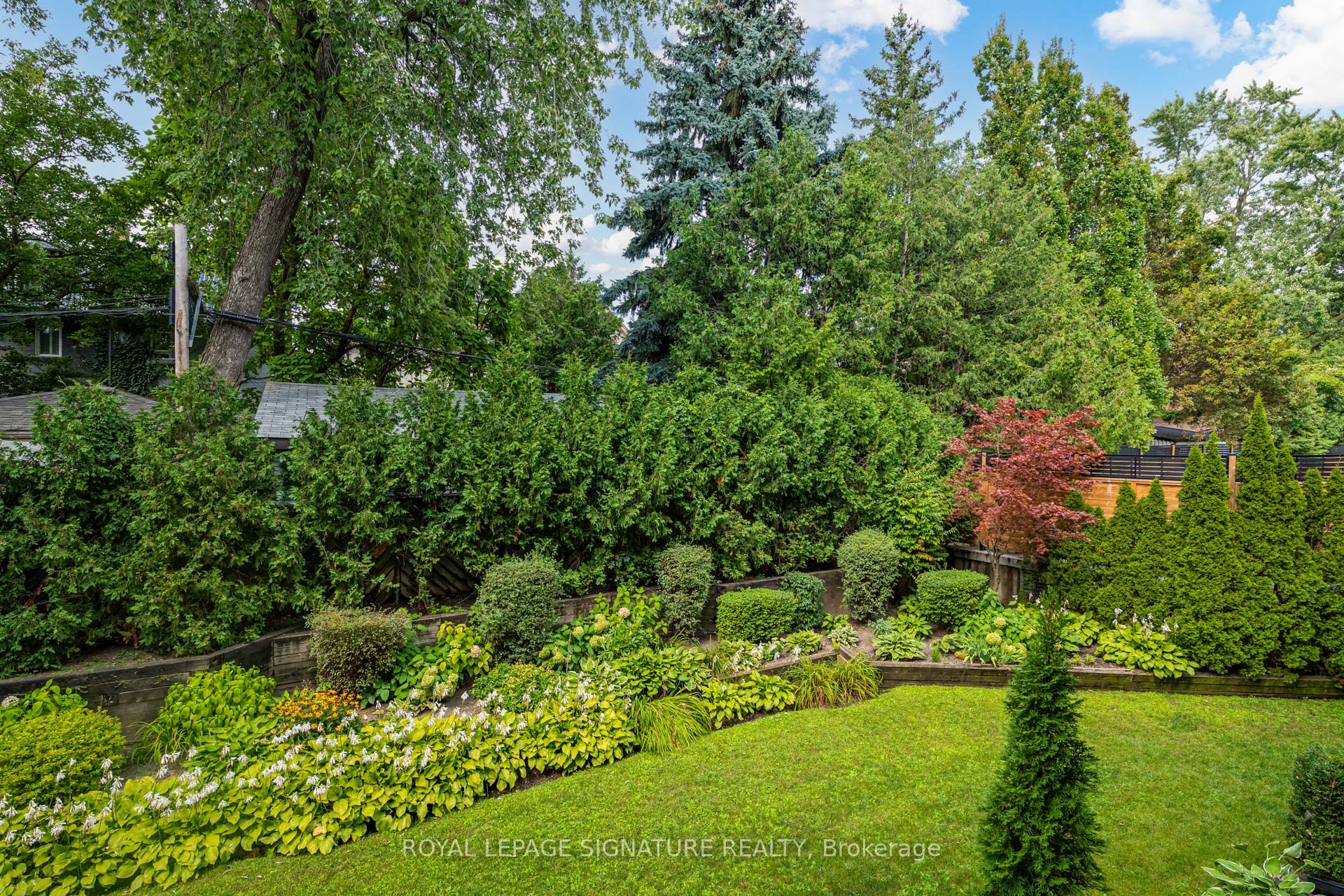 142 Pears Avenue, #B2