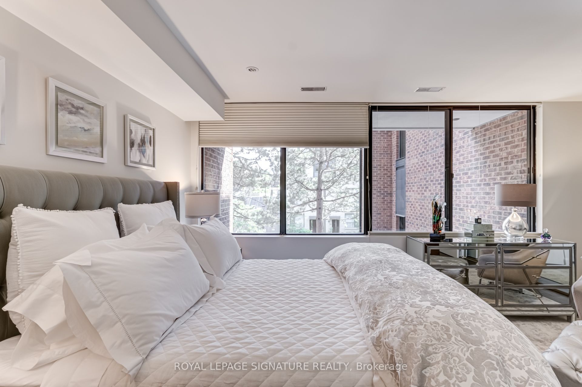 142 Pears Avenue, #B2