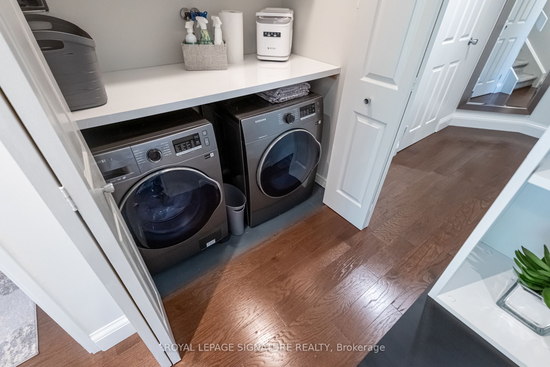 142 Pears Avenue, #B2