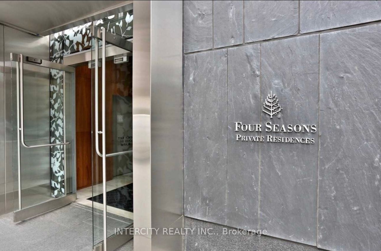 50 Yorkville Avenue #4001