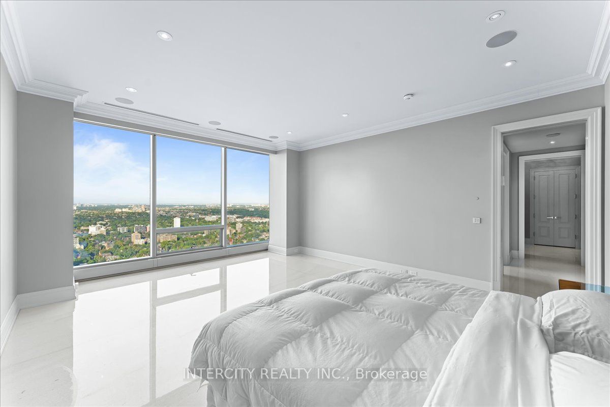50 Yorkville Avenue #4001