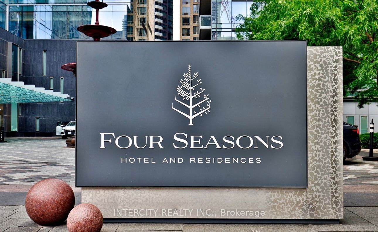 50 Yorkville Avenue #4001