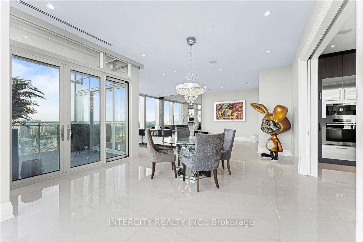 50 Yorkville Avenue #4001
