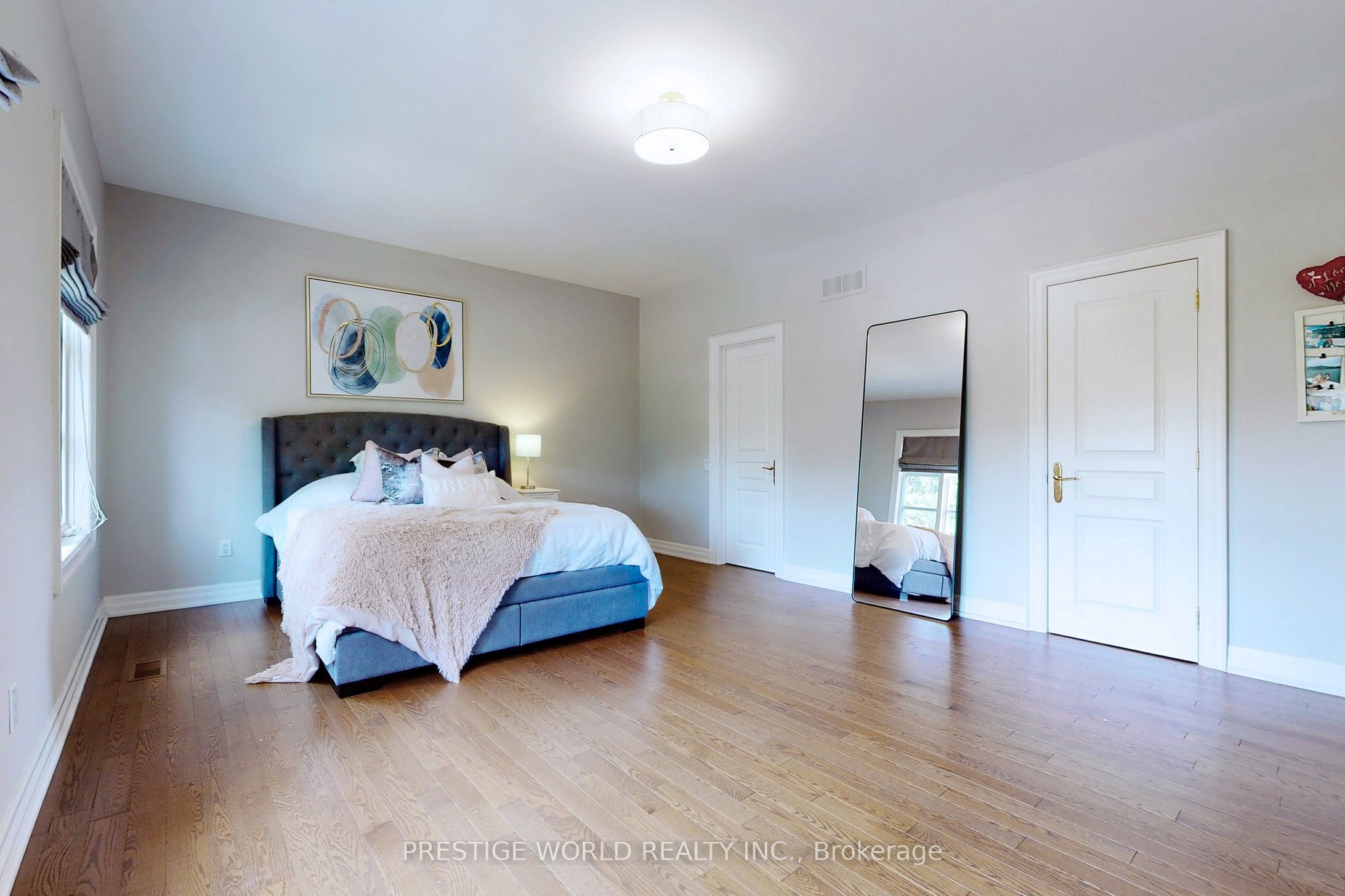 37 Rollscourt Drive