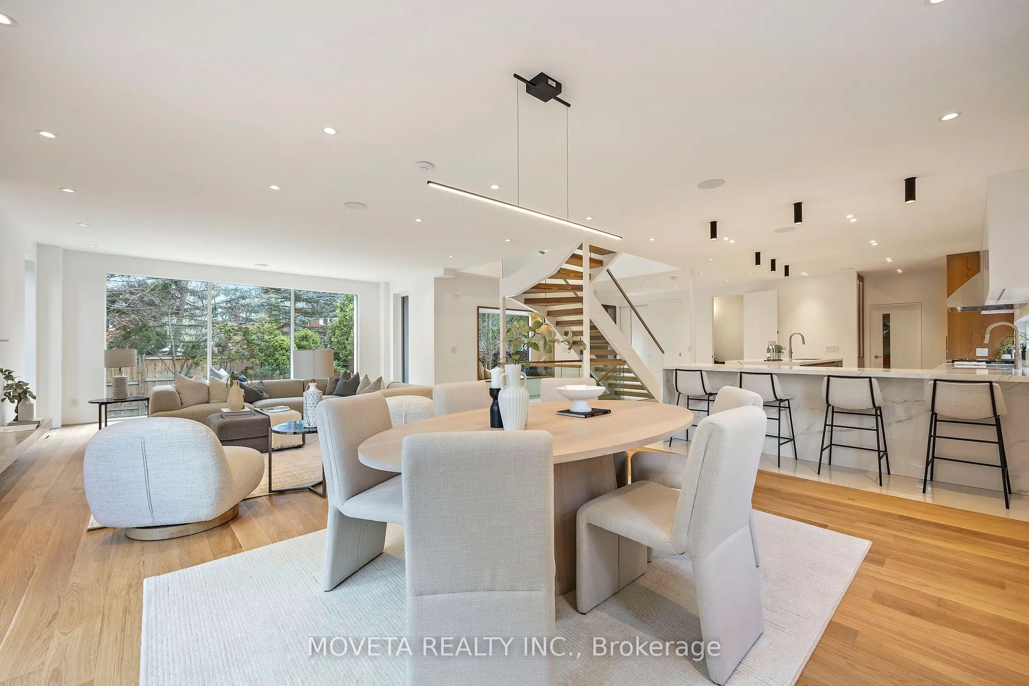 2 Addison Crescent