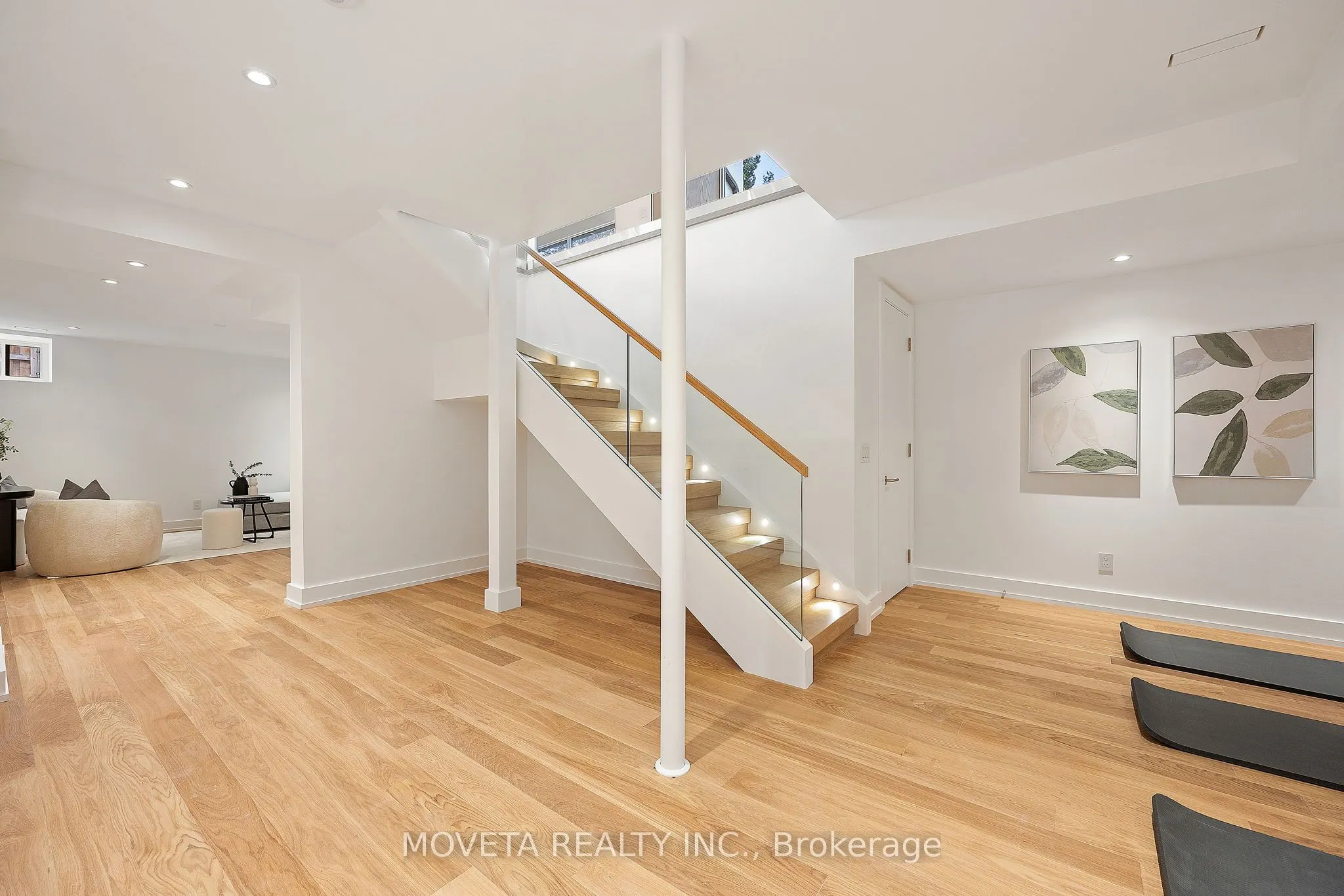 2 Addison Crescent