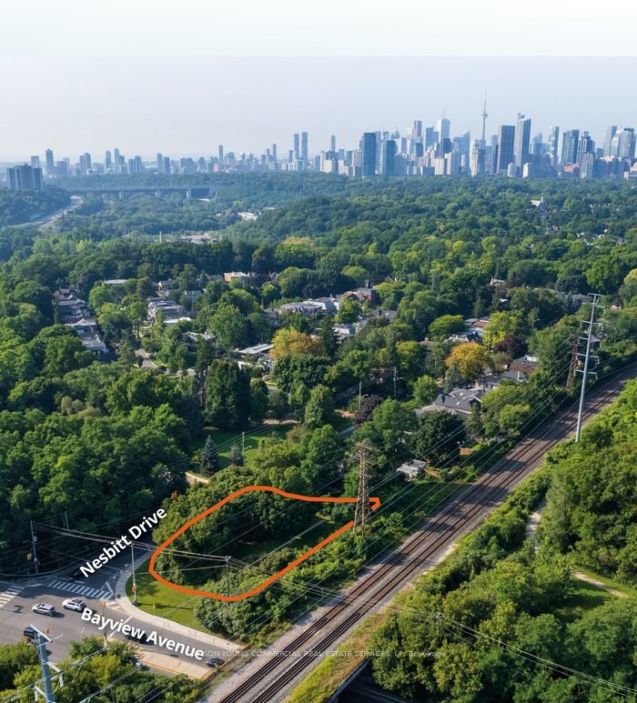 Bayview Ave & Nesbitt Dr Avenue