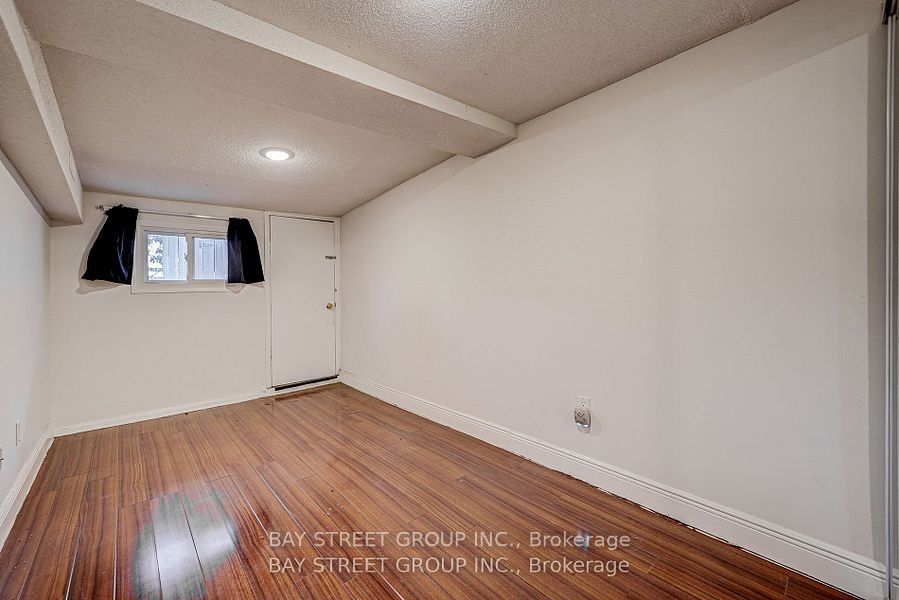 641 Dupont Street