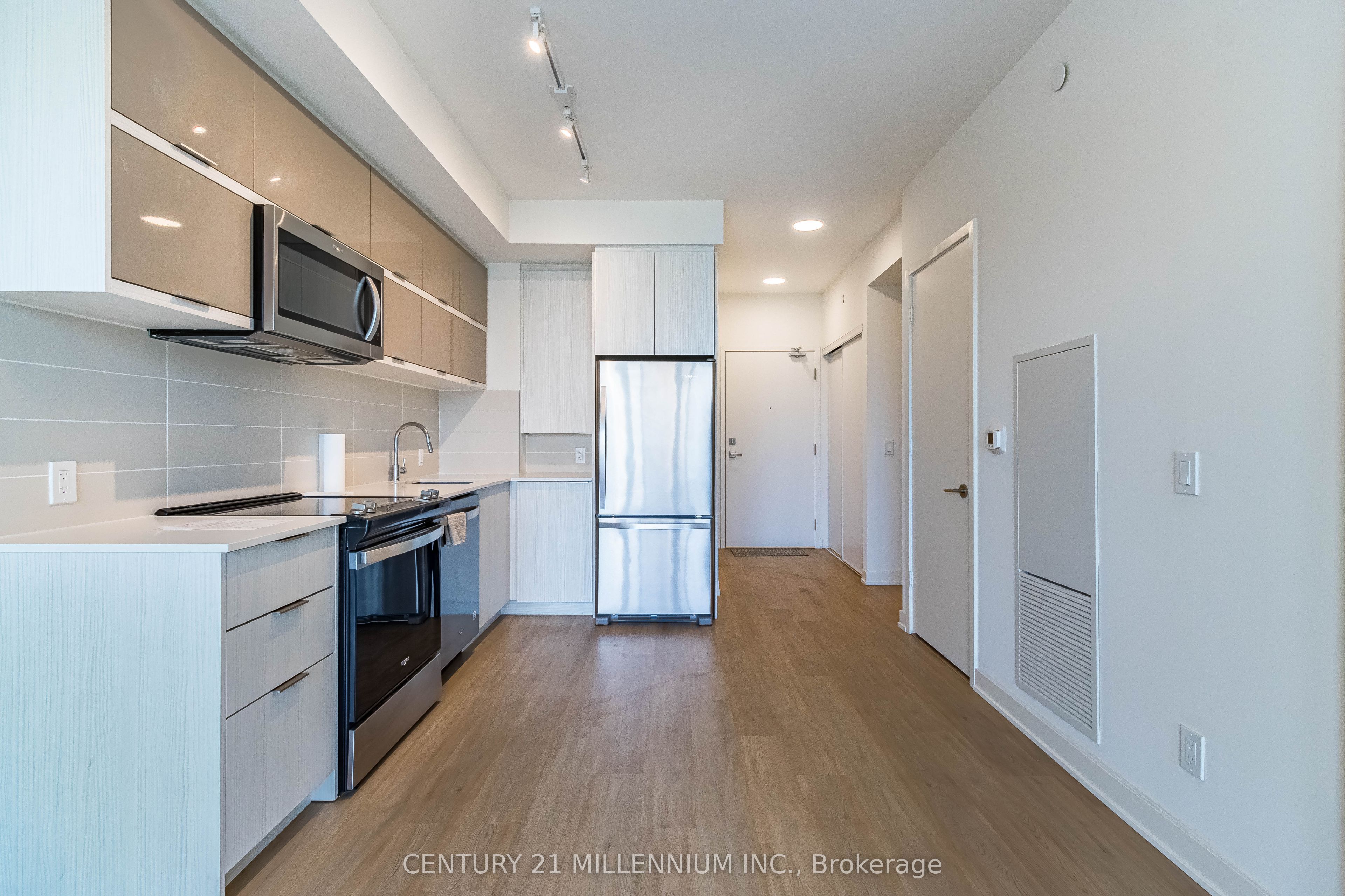 10 Deerlick Court, #606