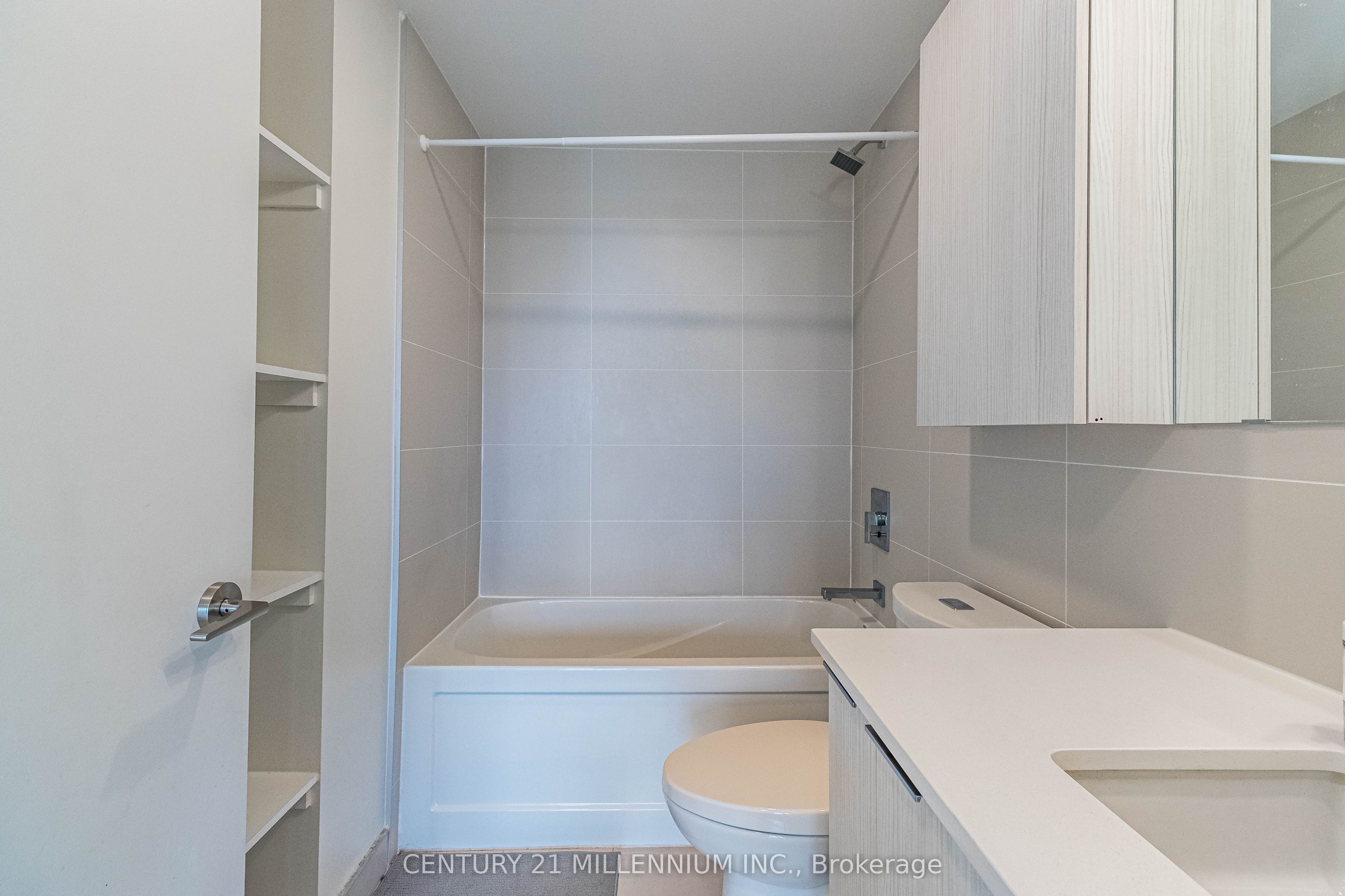 10 Deerlick Court, #606