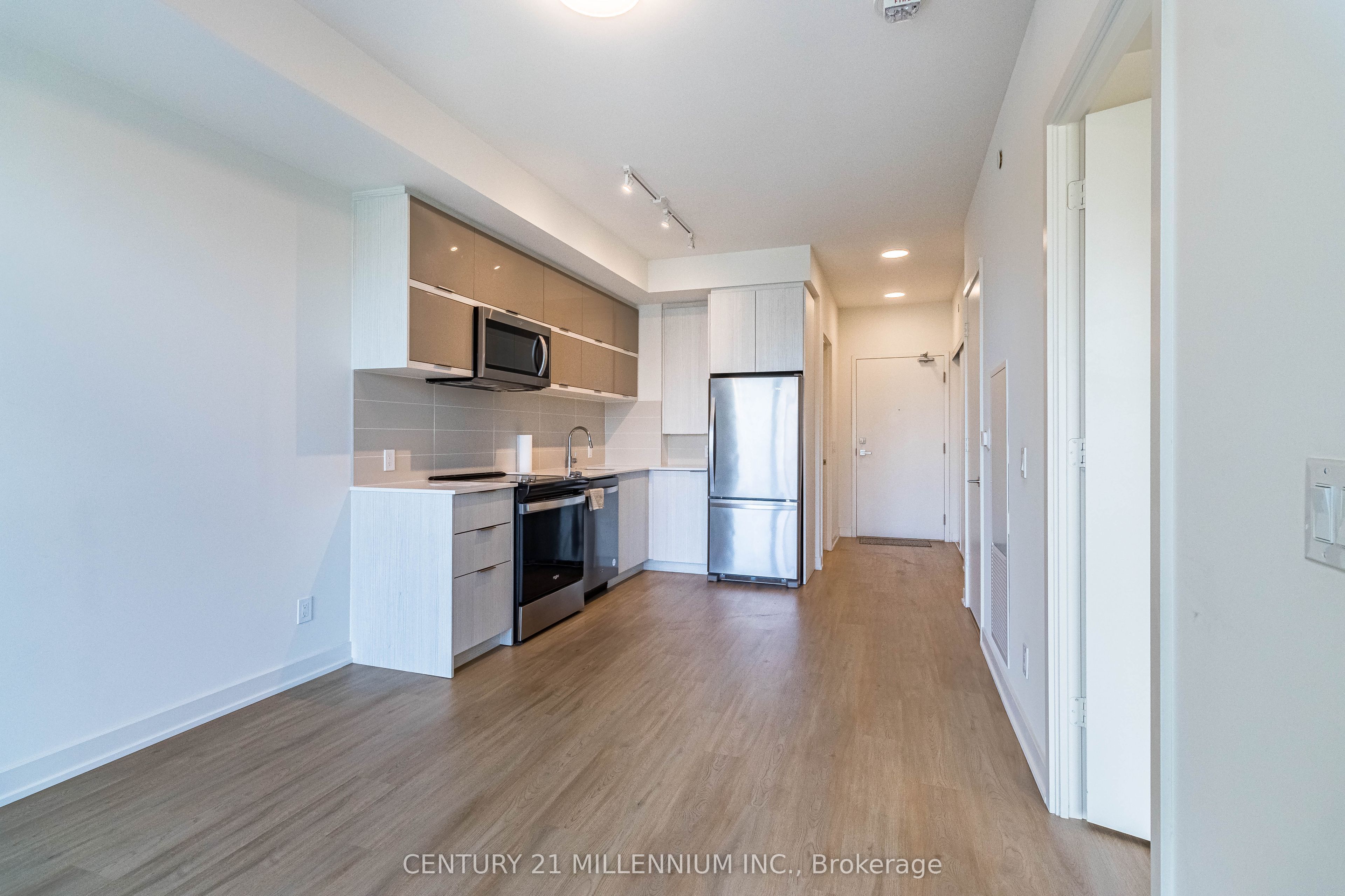 10 Deerlick Court, #606