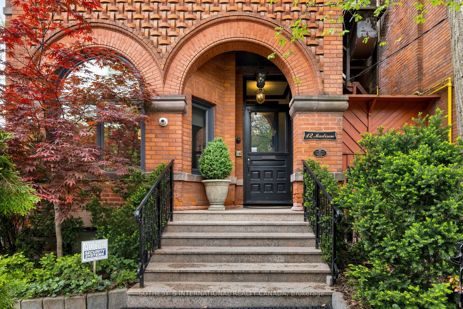 12 Madison Avenue