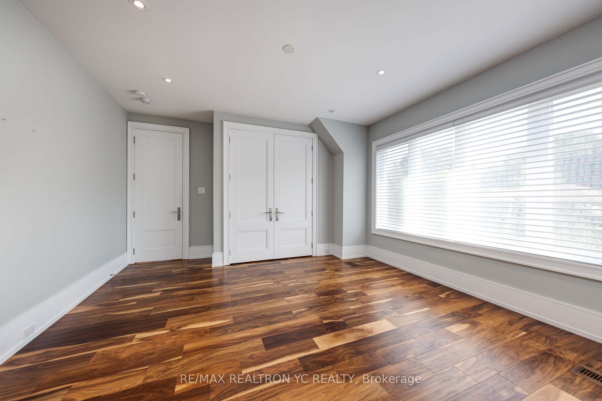 90 Upper Canada Drive