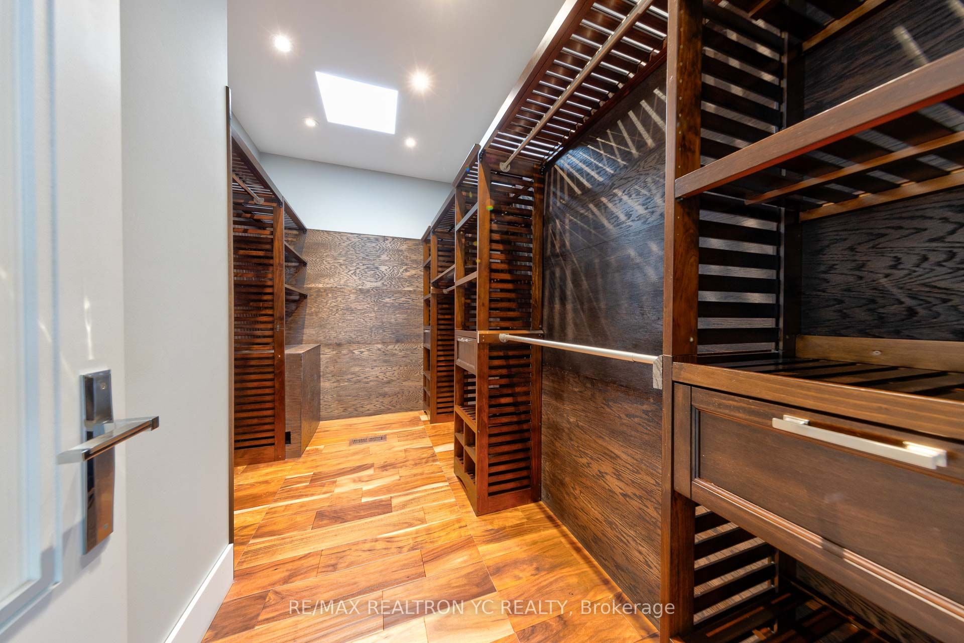 90 Upper Canada Drive