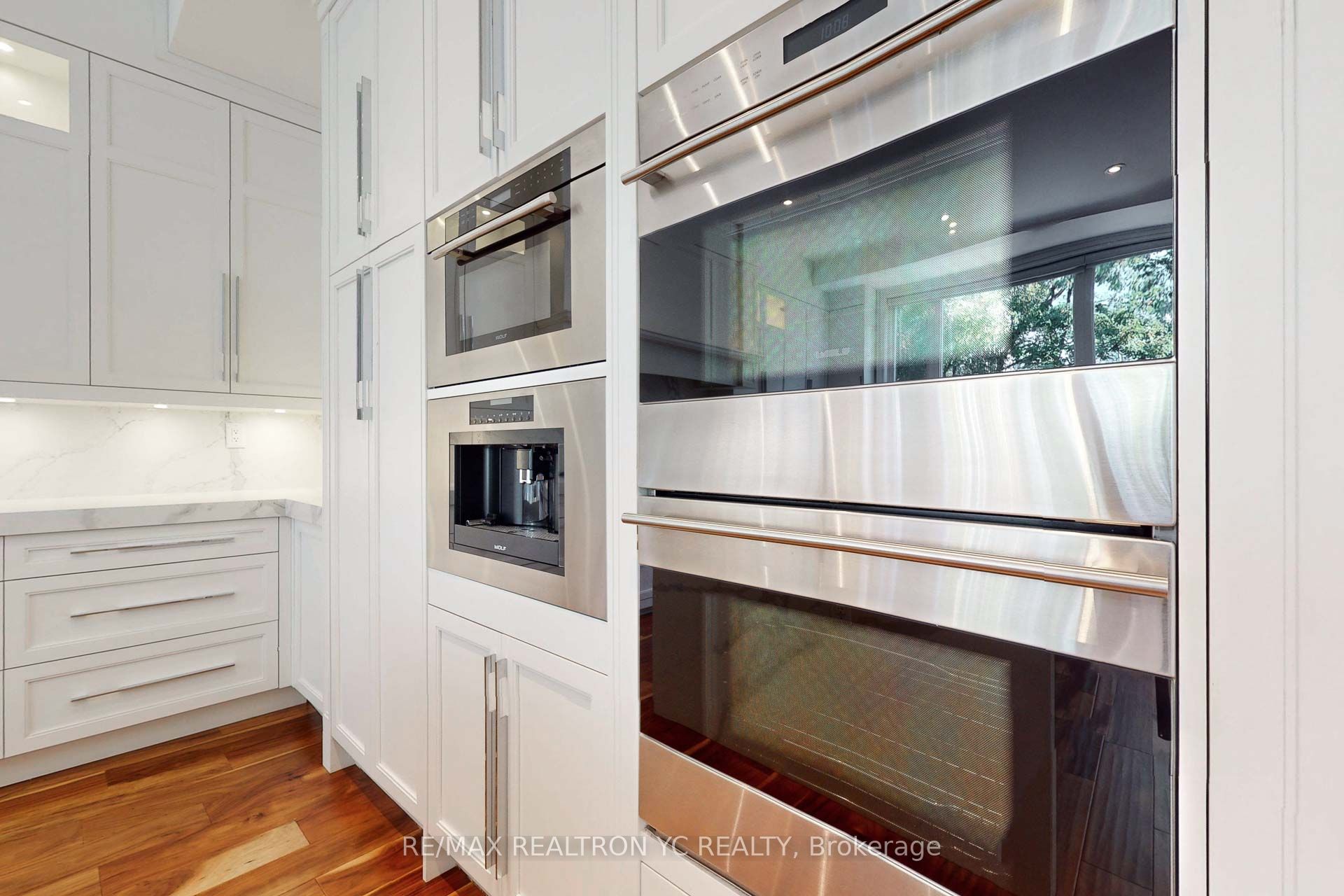 90 Upper Canada Drive