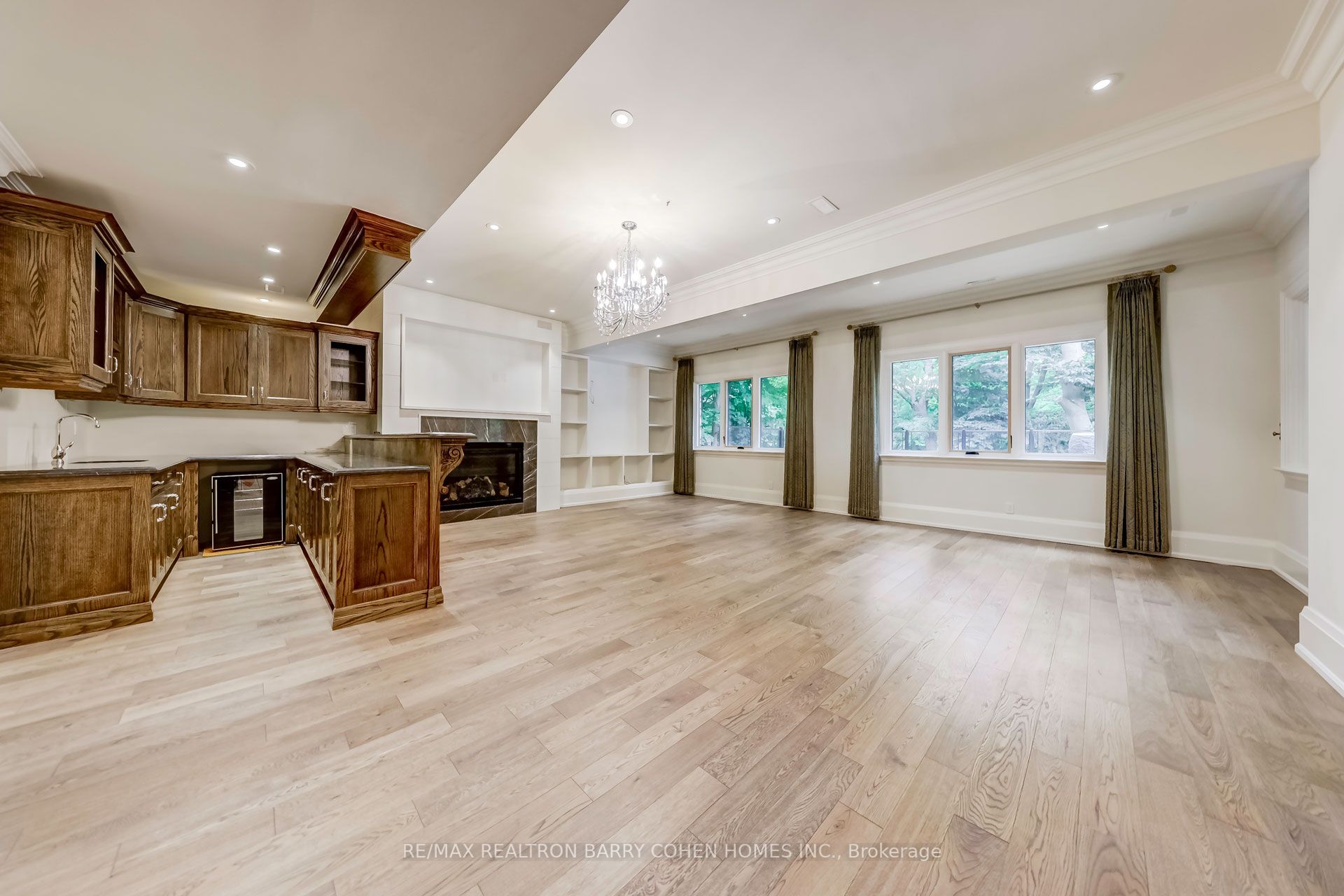 17 Artinger Court