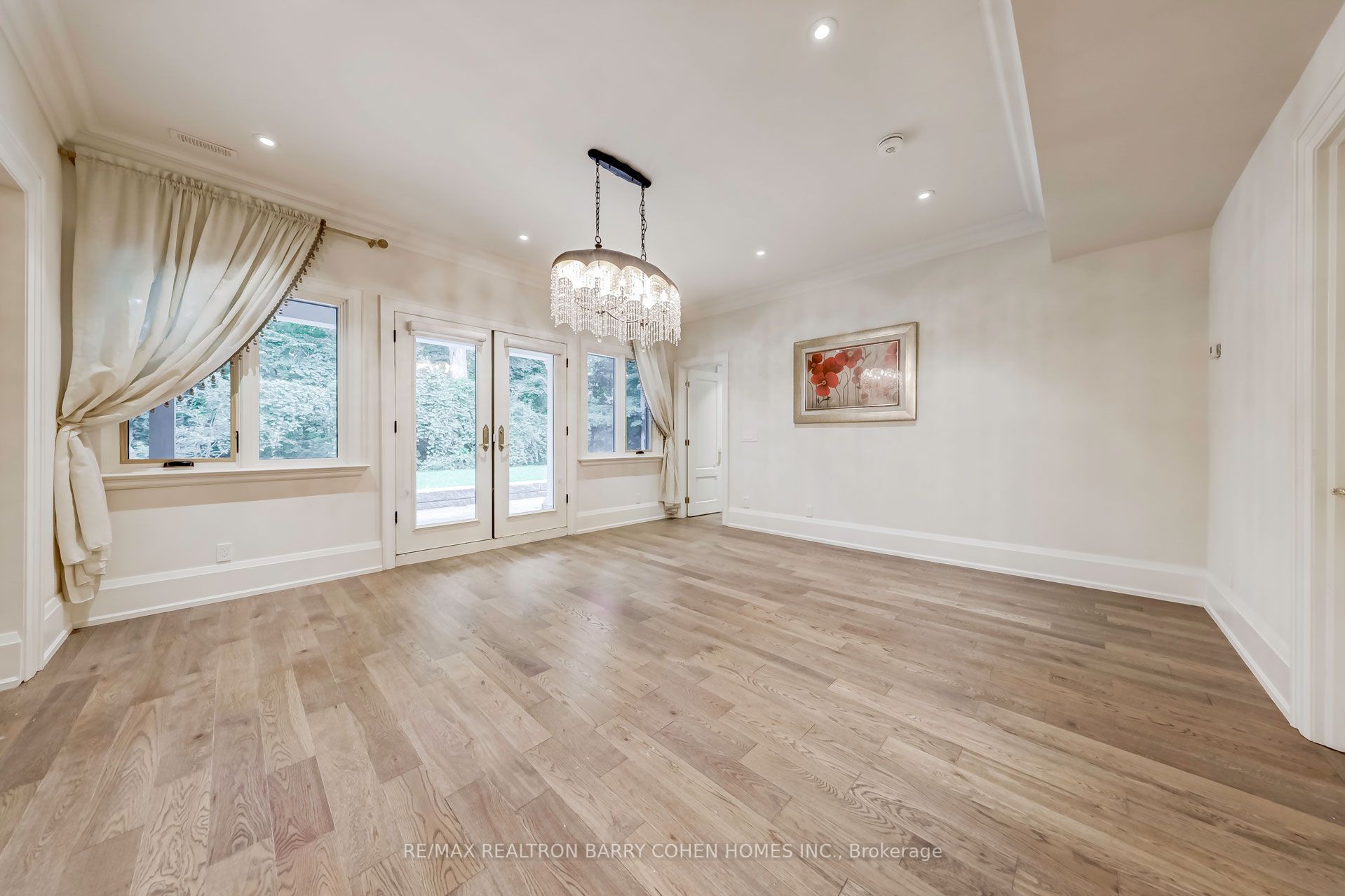 17 Artinger Court