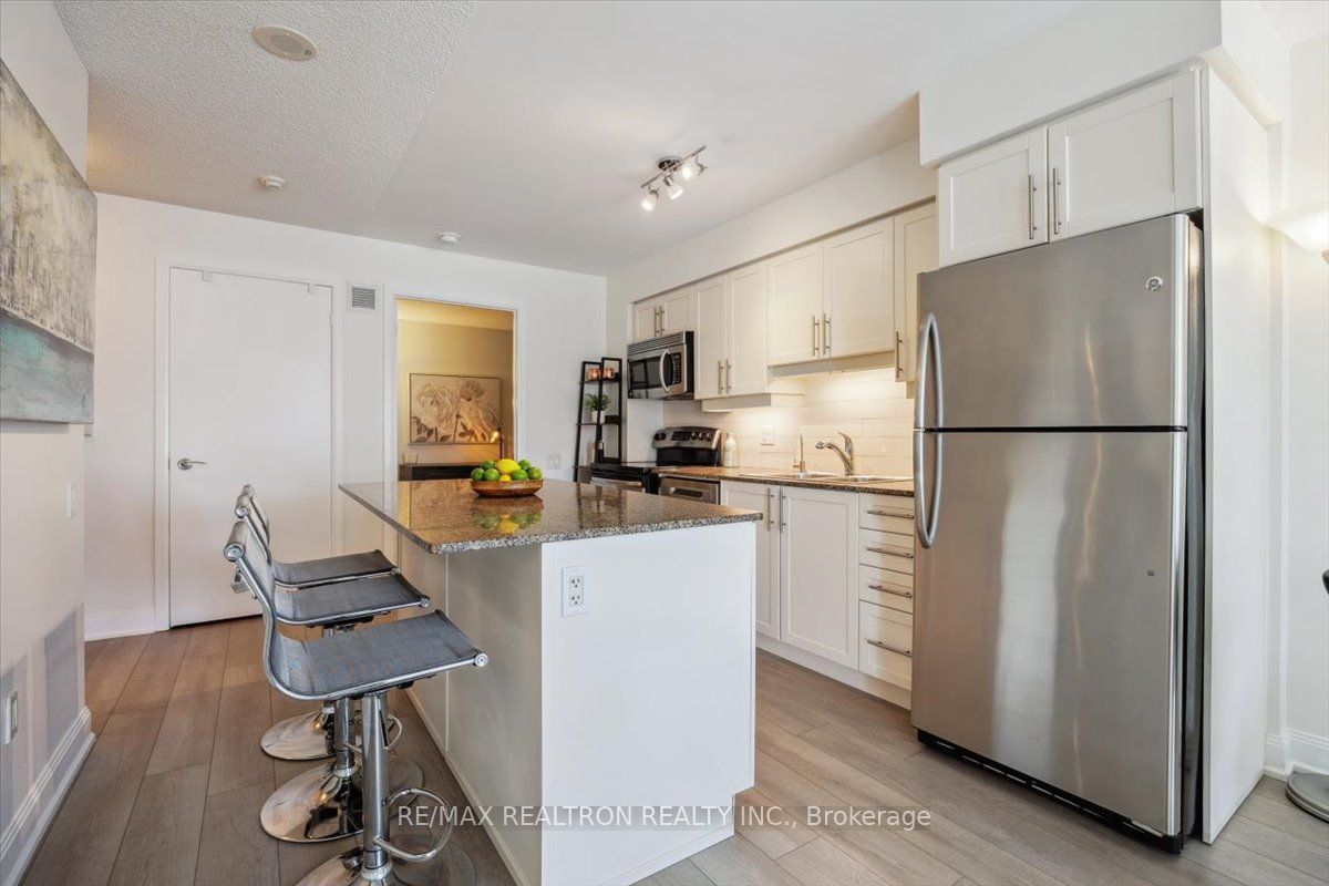 2191 Yonge Street #2601