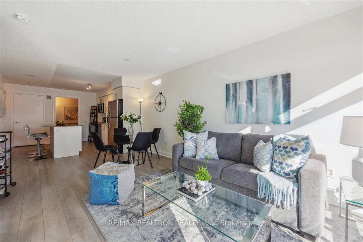 2191 Yonge Street #2601