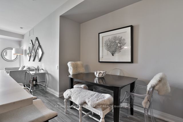 20 Scrivener Square, #507