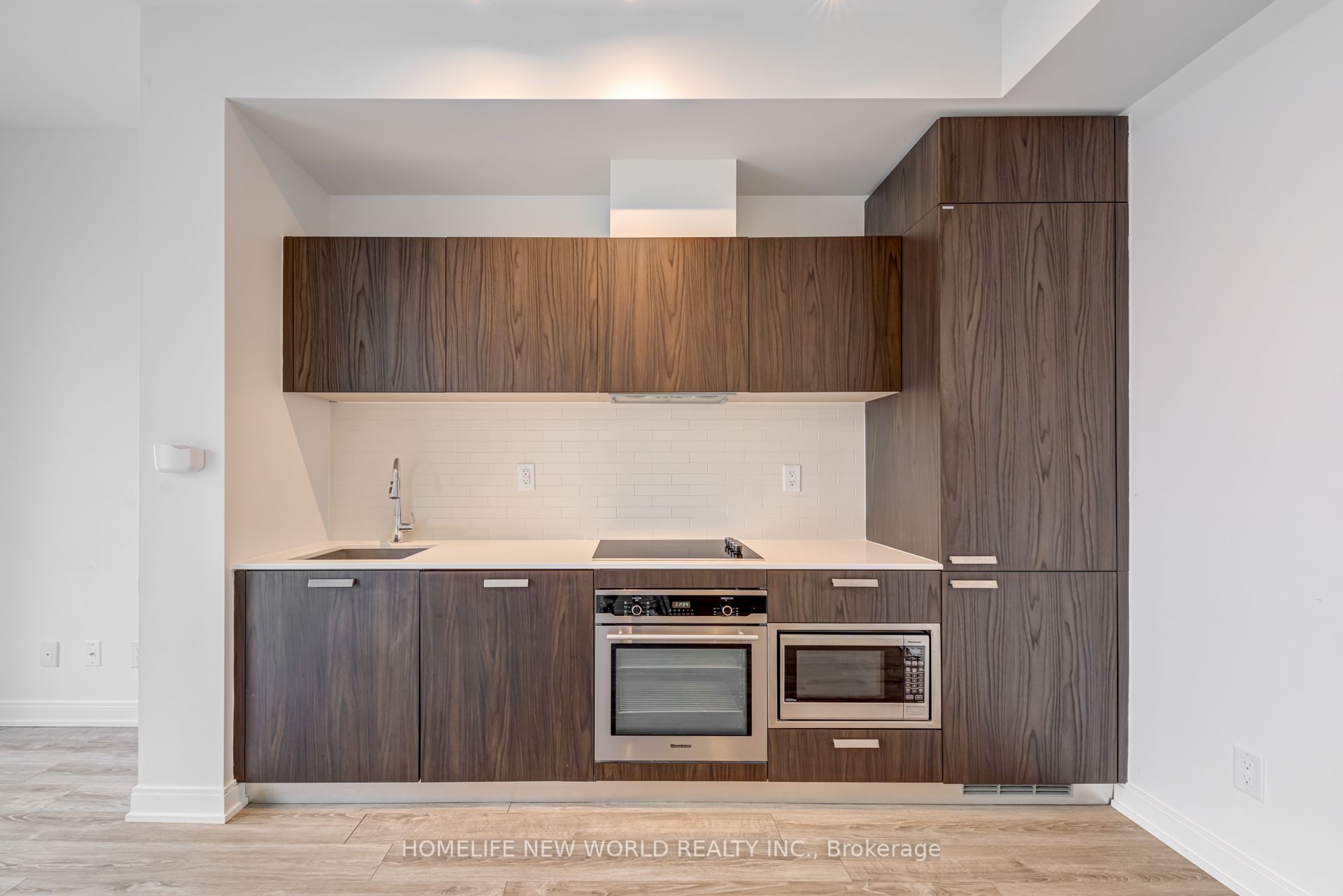 50 Charles Street E #2311